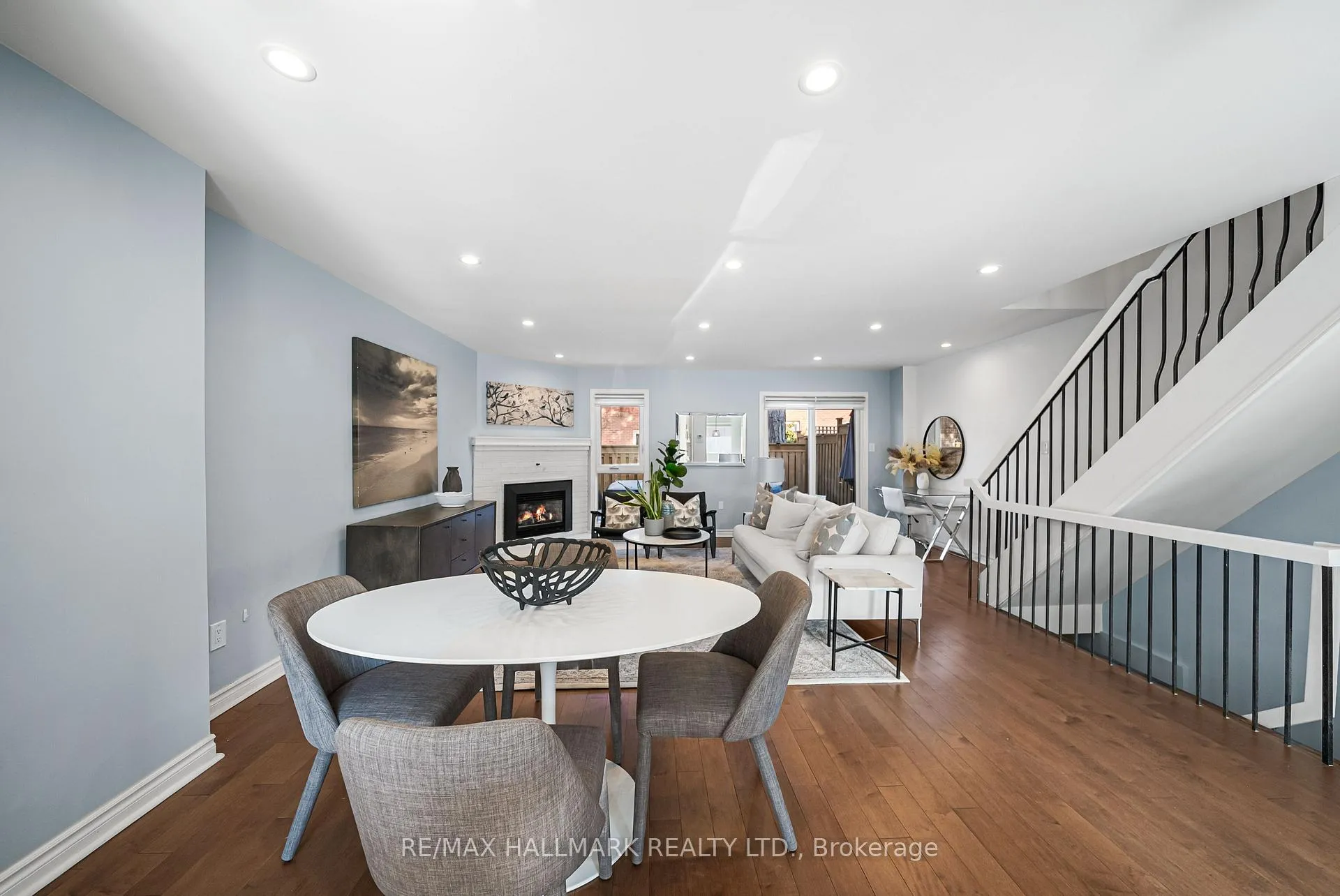 Photo 9 of 64 Sylvan Valley Way, Toronto, Bedford Park-Nortown — HOMEH