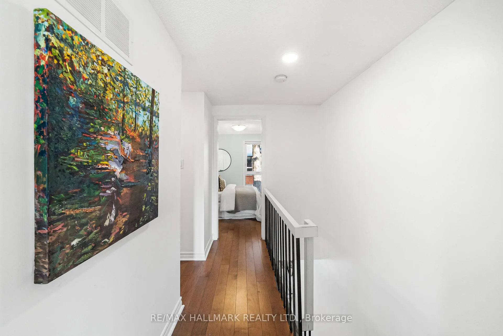 Photo 18 of 64 Sylvan Valley Way, Toronto, Bedford Park-Nortown — HOMEH