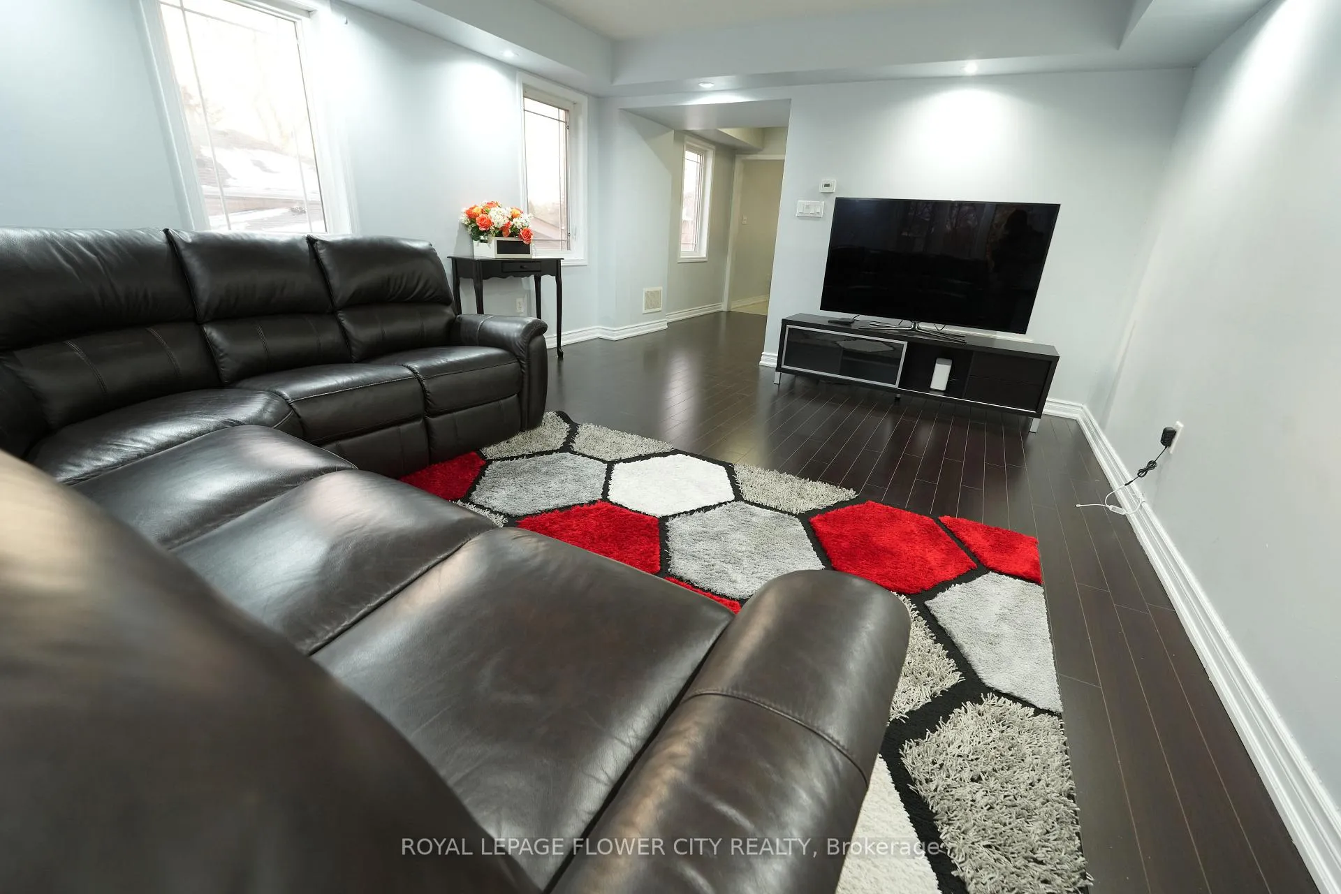 Photo 7 of Unit 8, 50 Hillcrest Avenue, Brampton, Queen Street Corridor — HOMEH