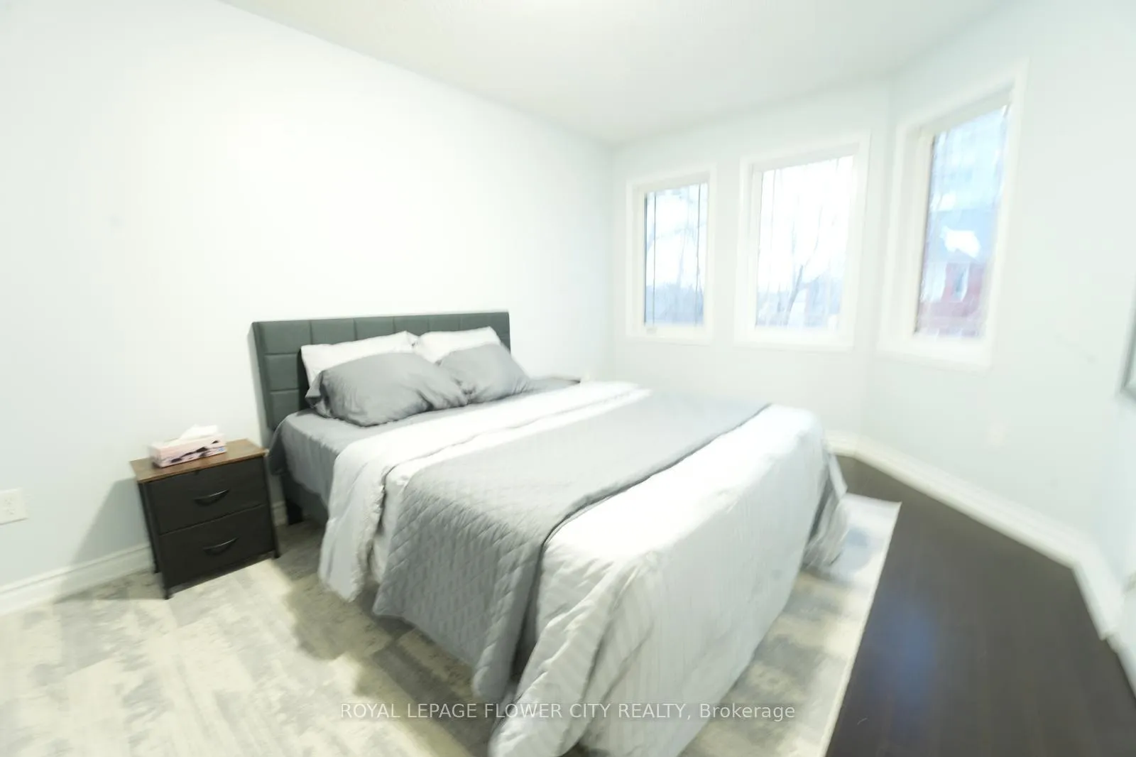 Photo 8 of Unit 8, 50 Hillcrest Avenue, Brampton, Queen Street Corridor — HOMEH