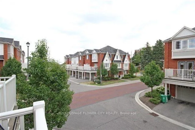 Photo 18 of Unit 8, 50 Hillcrest Avenue, Brampton, Queen Street Corridor — HOMEH