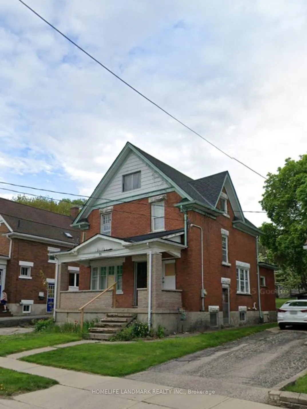 Photo 2 of 20 Cherry Street, Kitchener — HOMEH
