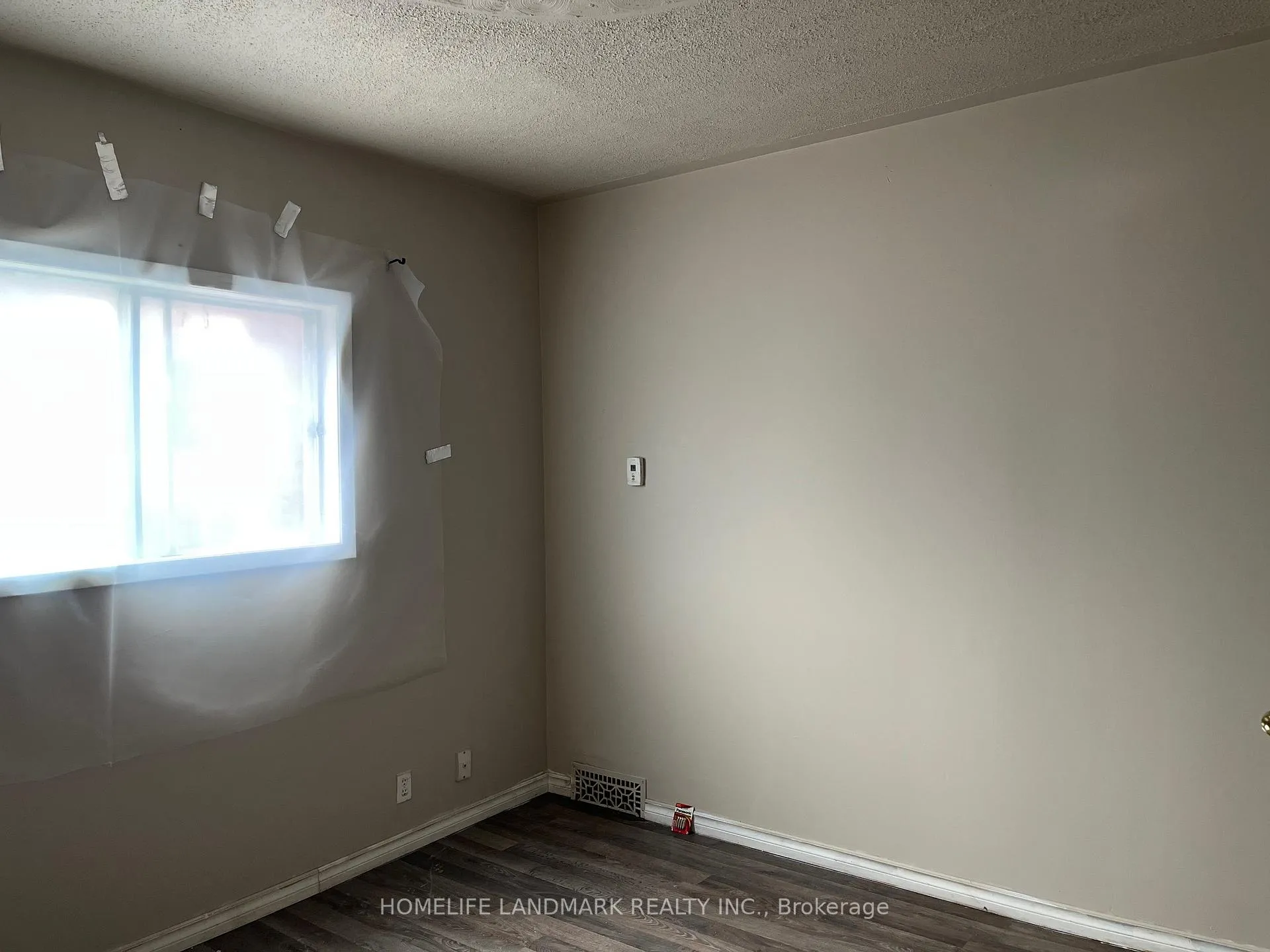 Photo 8 of 20 Cherry Street, Kitchener — HOMEH