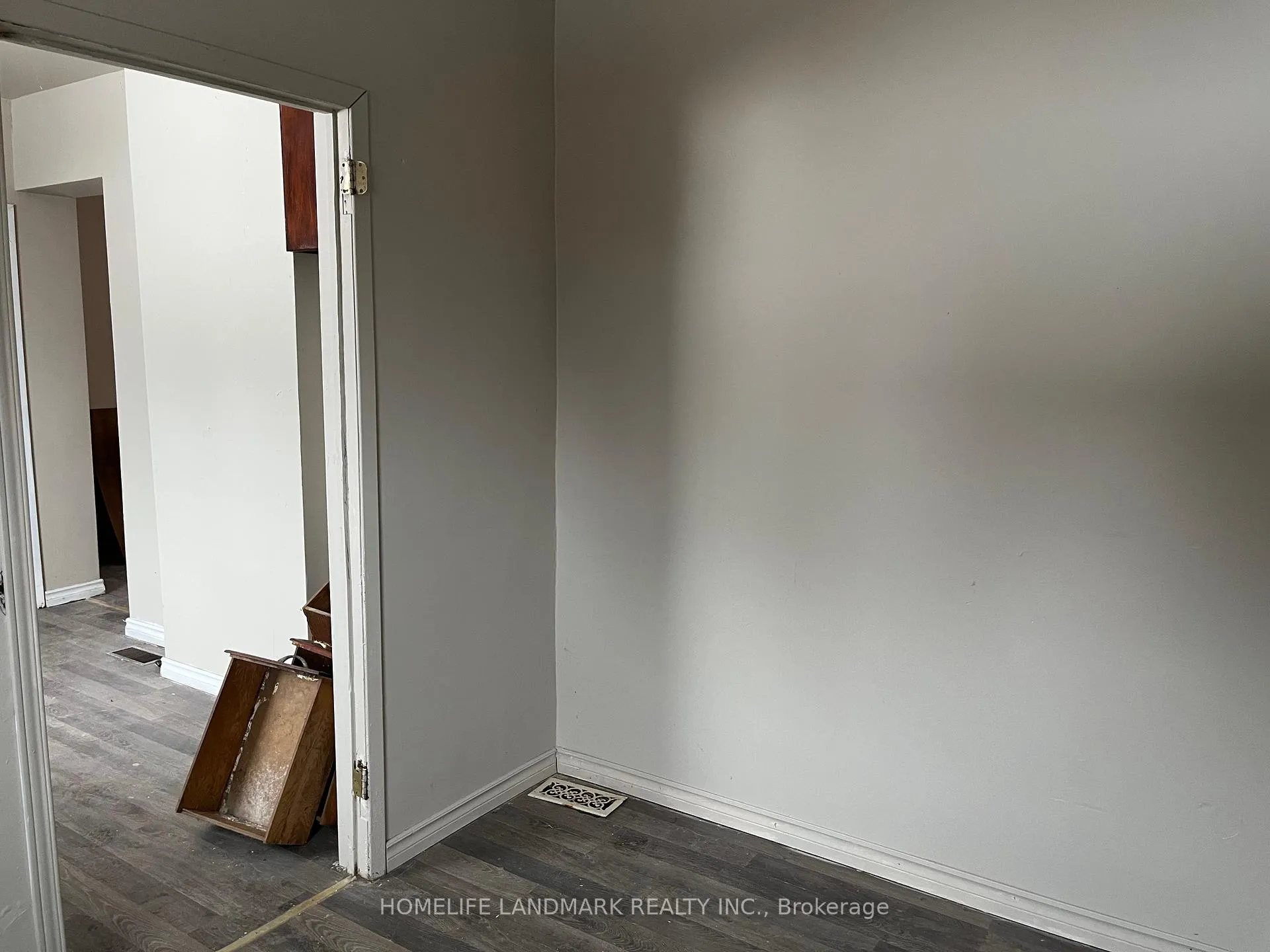 Photo 16 of 20 Cherry Street, Kitchener — HOMEH