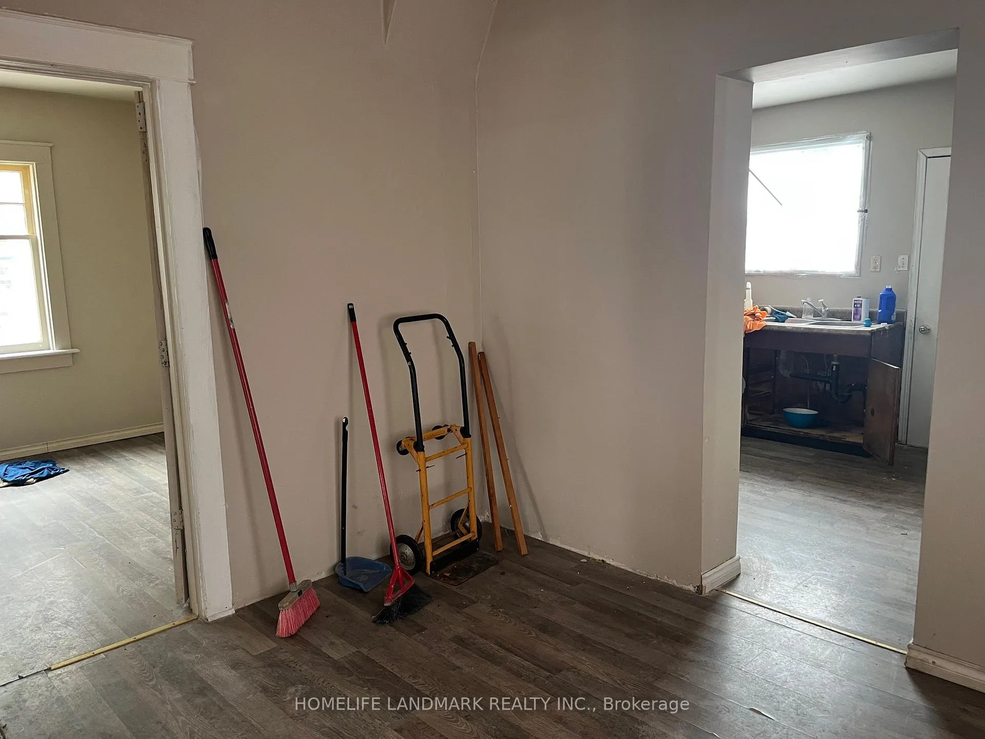Photo 20 of 20 Cherry Street, Kitchener — HOMEH
