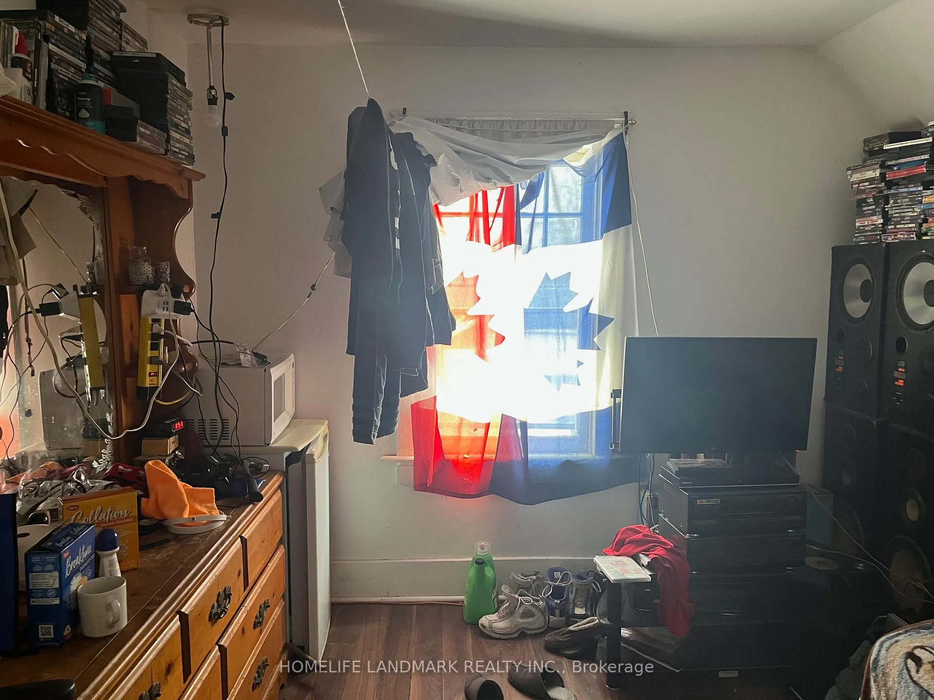 Photo 32 of 20 Cherry Street, Kitchener — HOMEH