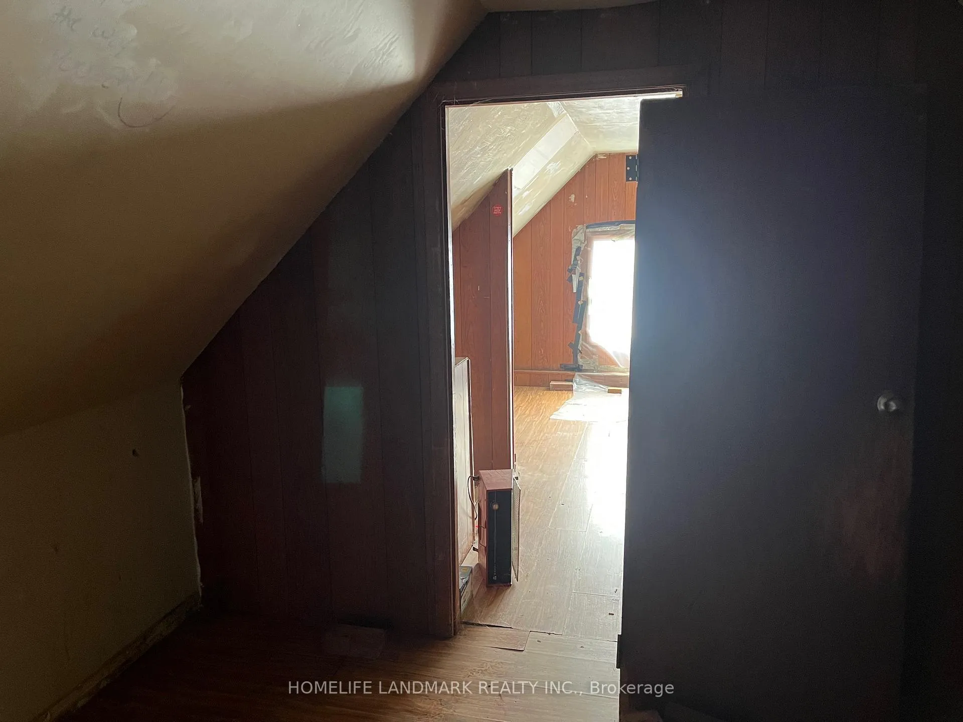 Photo 36 of 20 Cherry Street, Kitchener — HOMEH
