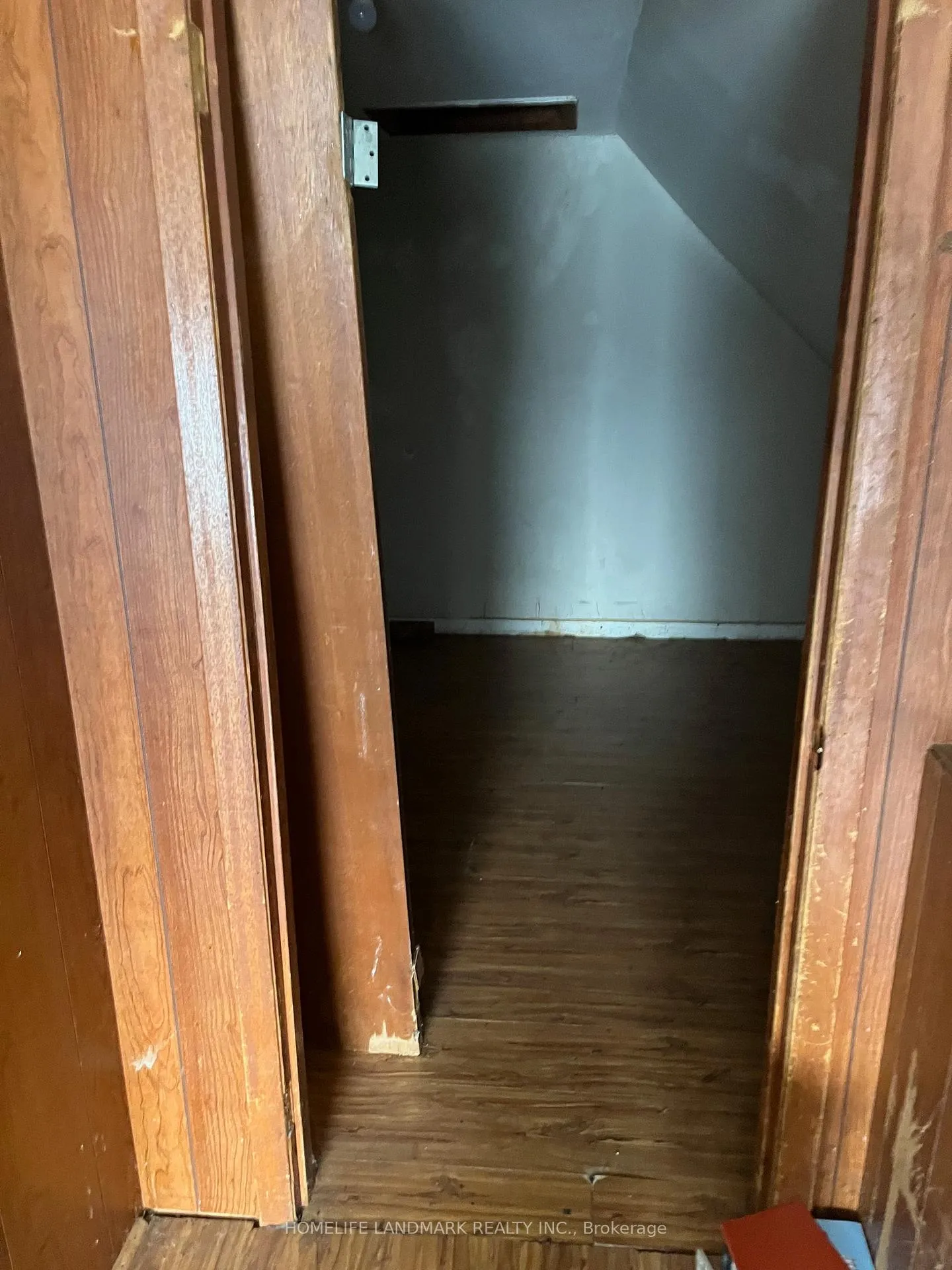 Photo 37 of 20 Cherry Street, Kitchener — HOMEH