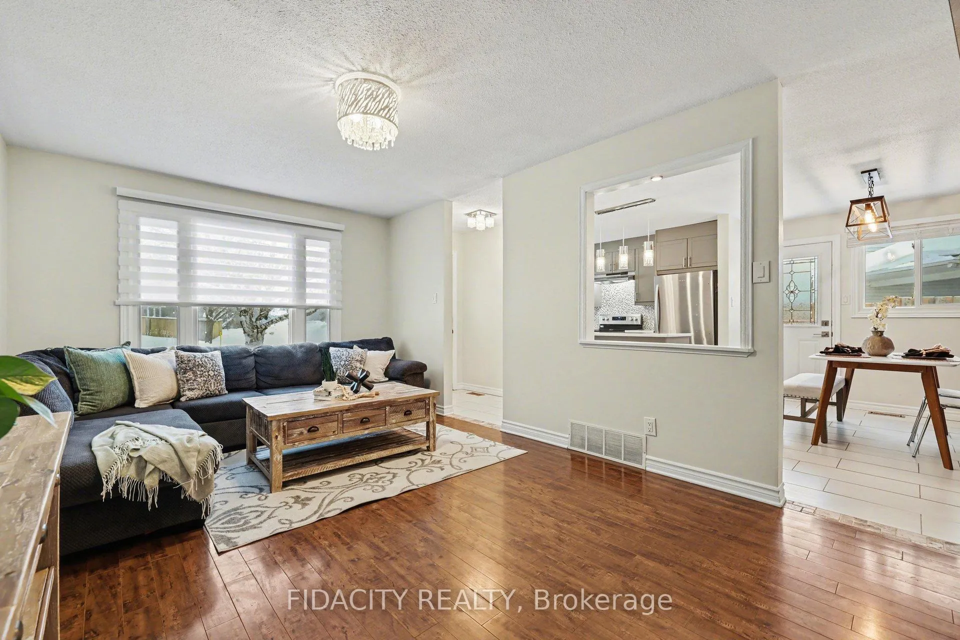 Photo 3 of 53 Morton Drive, Ottawa, Kanata - Glencairn/Hazeldean — HOMEH