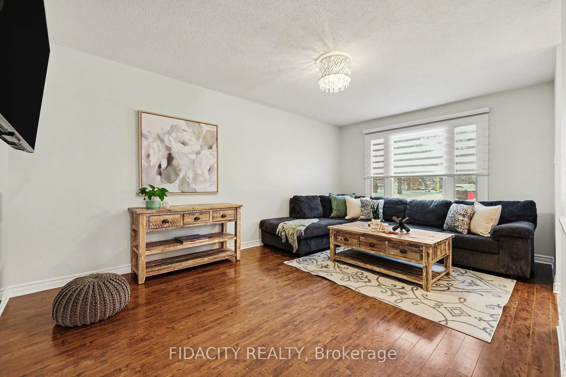 Photo 5 of 53 Morton Drive, Ottawa, Kanata - Glencairn/Hazeldean — HOMEH