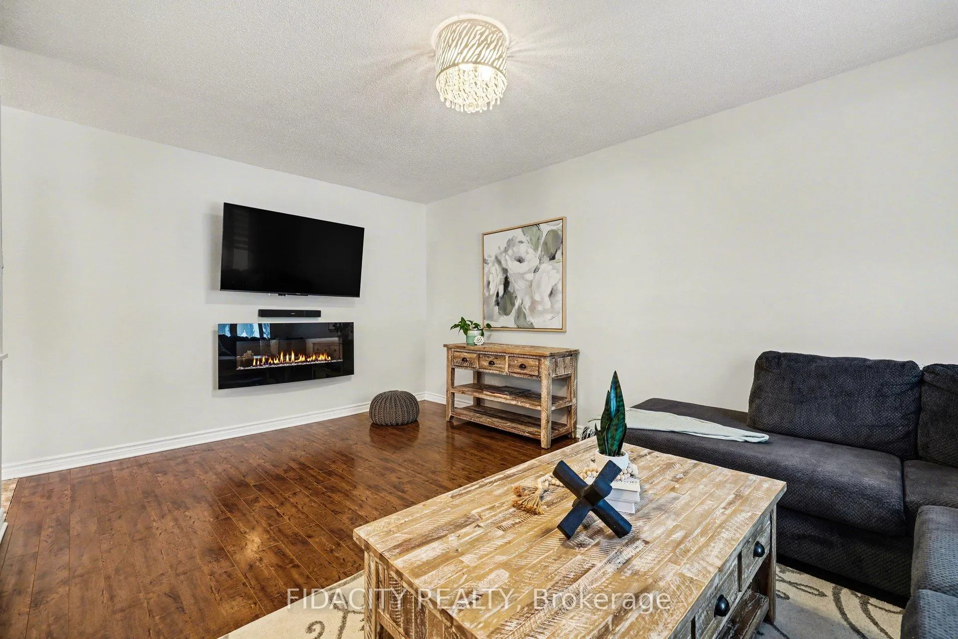 Photo 6 of 53 Morton Drive, Ottawa, Kanata - Glencairn/Hazeldean — HOMEH