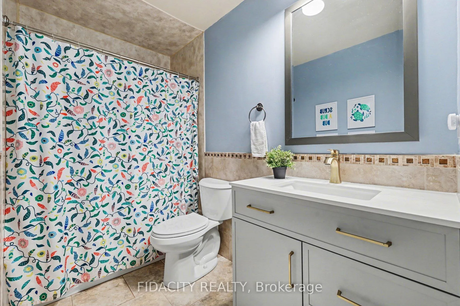 Photo 20 of 53 Morton Drive, Ottawa, Kanata - Glencairn/Hazeldean — HOMEH