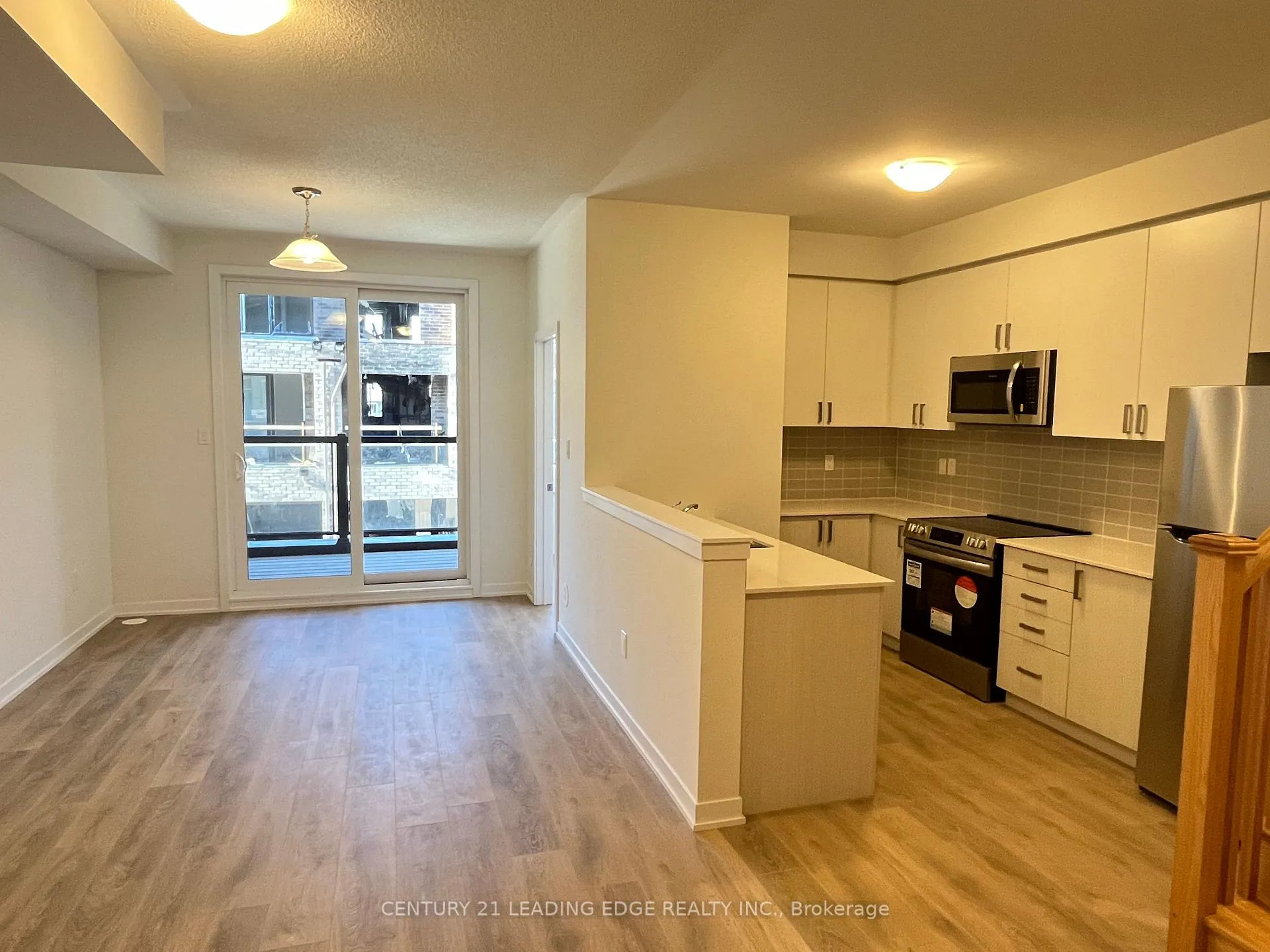 Photo 3 of Unit 1305, 1865 Pickering Parkway, Pickering, Village East — HOMEH