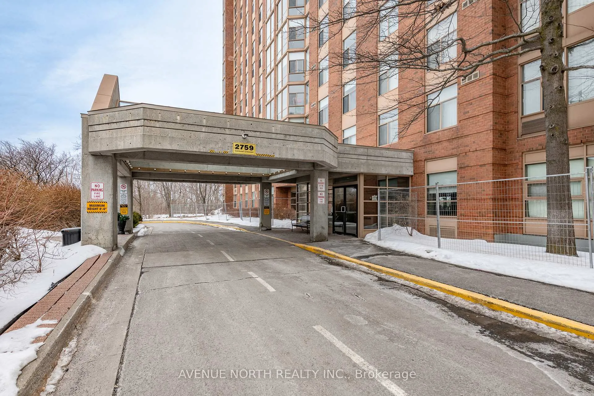 Photo 2 of Unit 308, 2759 Carousel Crescent, Ottawa, Emerald Woods/Sawmill Creek — HOMEH
