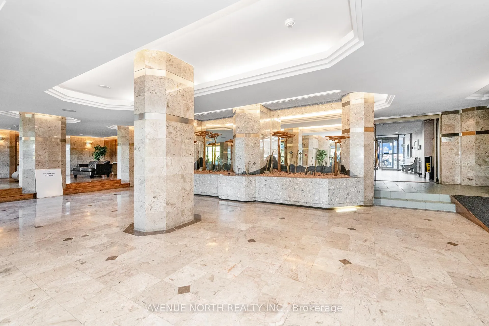 Photo 3 of Unit 308, 2759 Carousel Crescent, Ottawa, Emerald Woods/Sawmill Creek — HOMEH