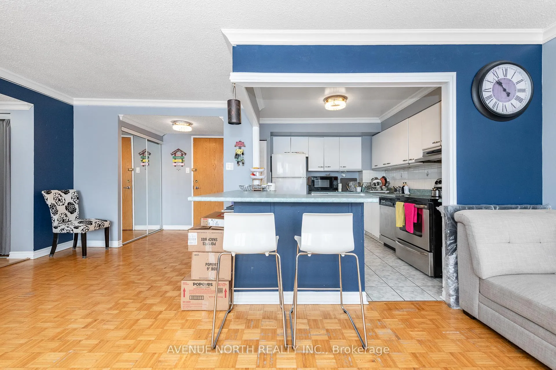 Photo 7 of Unit 308, 2759 Carousel Crescent, Ottawa, Emerald Woods/Sawmill Creek — HOMEH