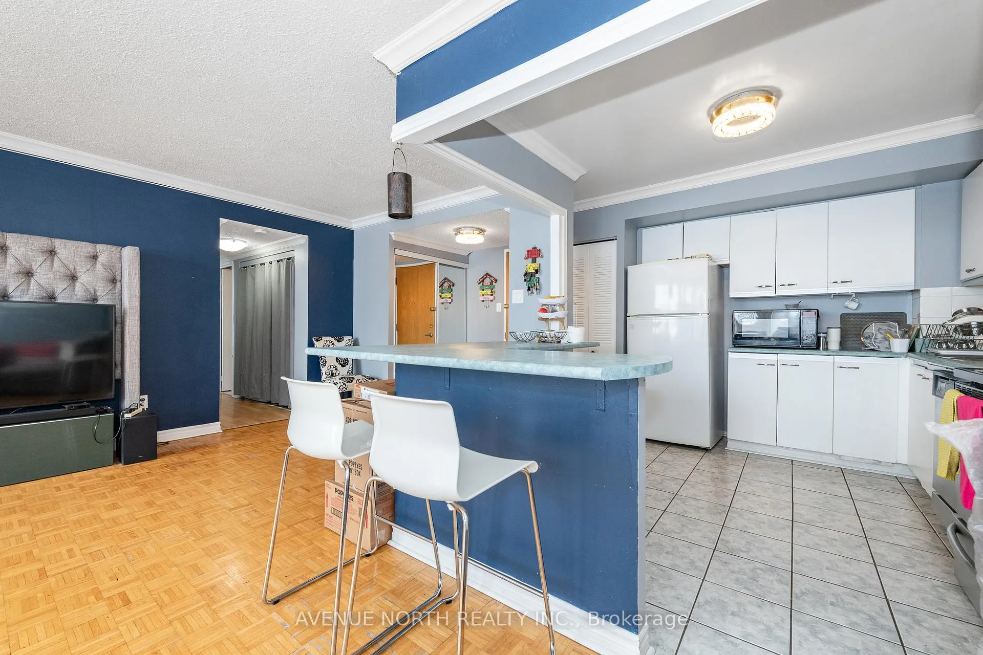 Photo 12 of Unit 308, 2759 Carousel Crescent, Ottawa, Emerald Woods/Sawmill Creek — HOMEH