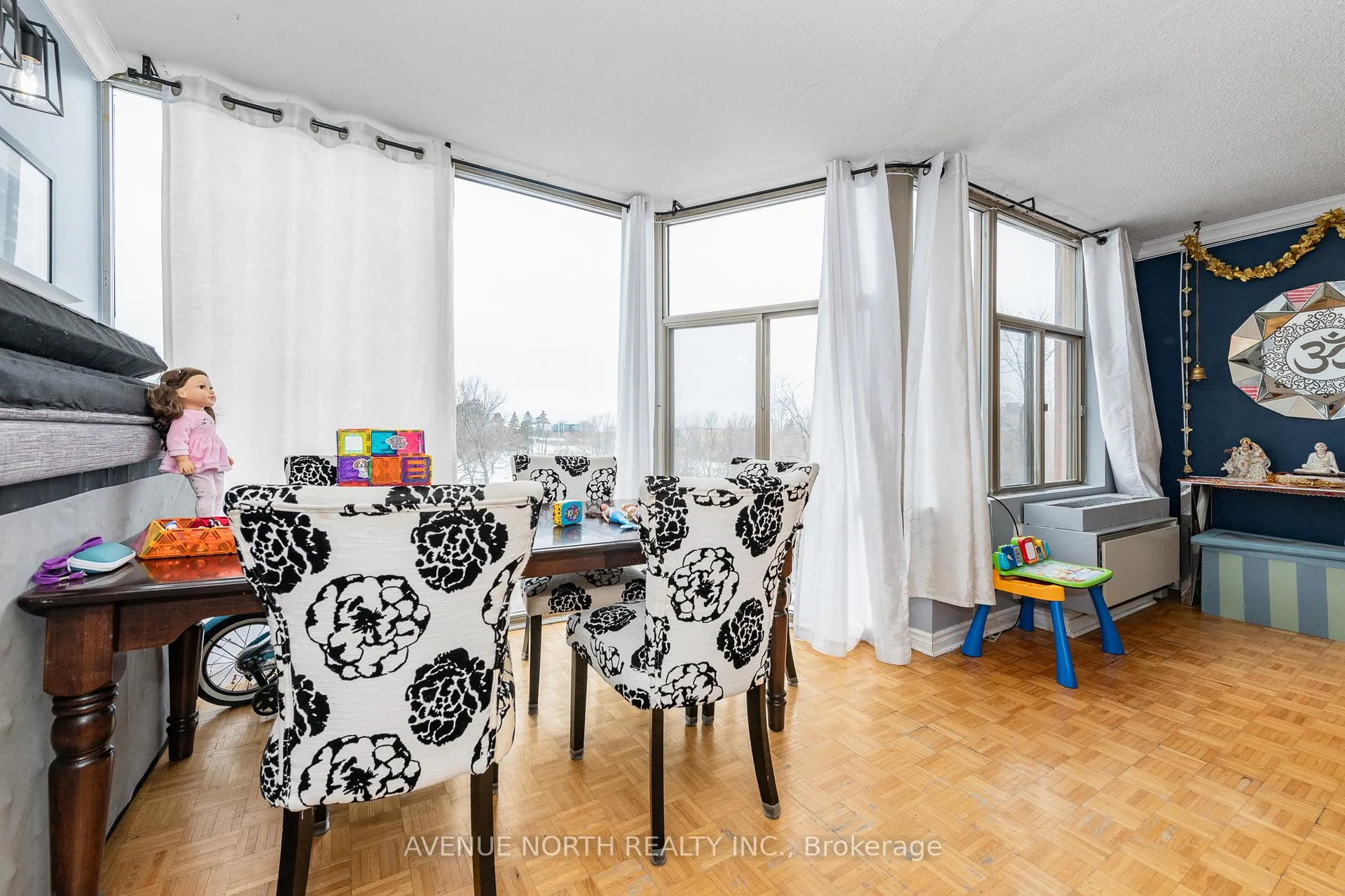 Photo 18 of Unit 308, 2759 Carousel Crescent, Ottawa, Emerald Woods/Sawmill Creek — HOMEH