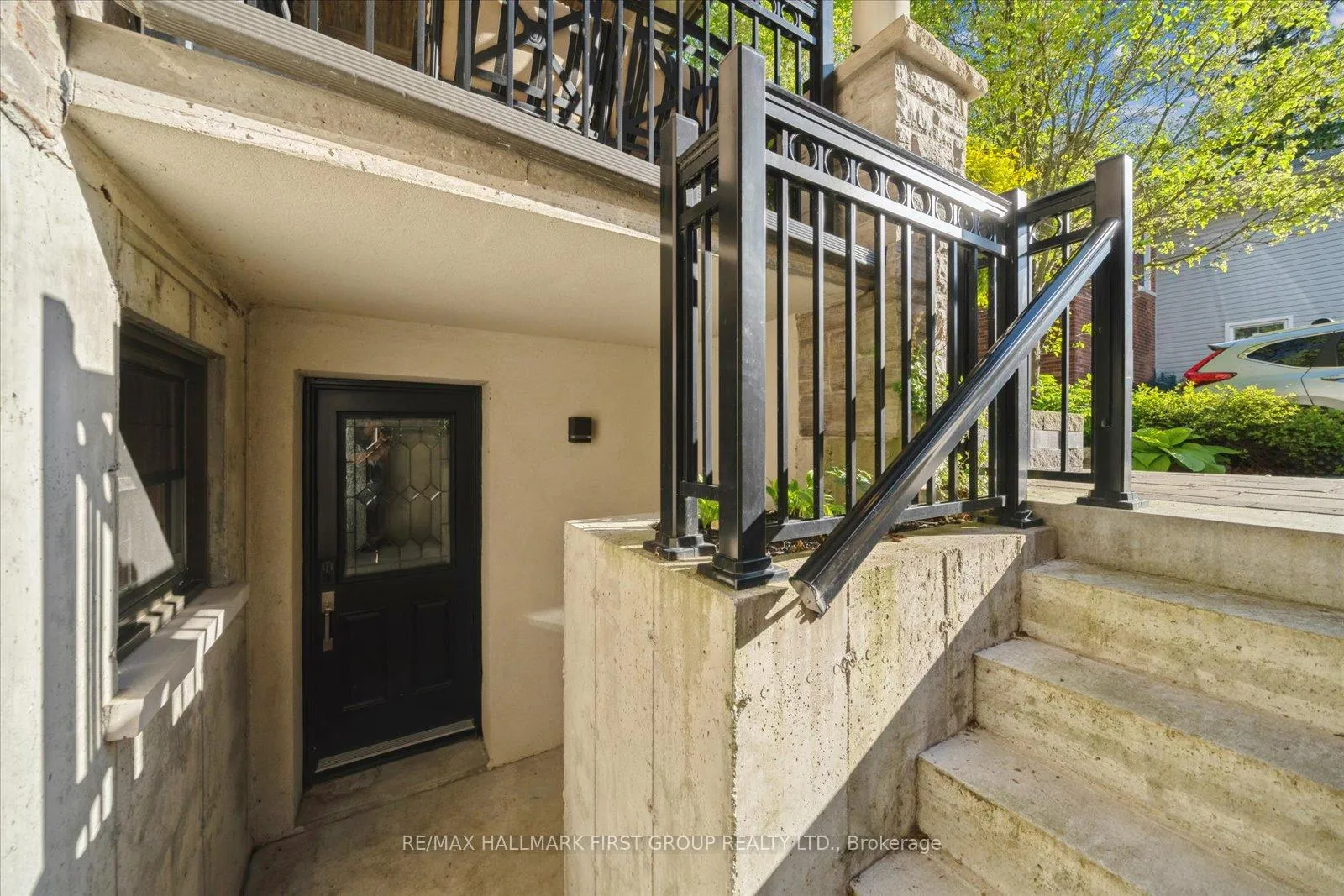 Photo 38 of 134 Front Street E, Whitby, Port Whitby — HOMEH