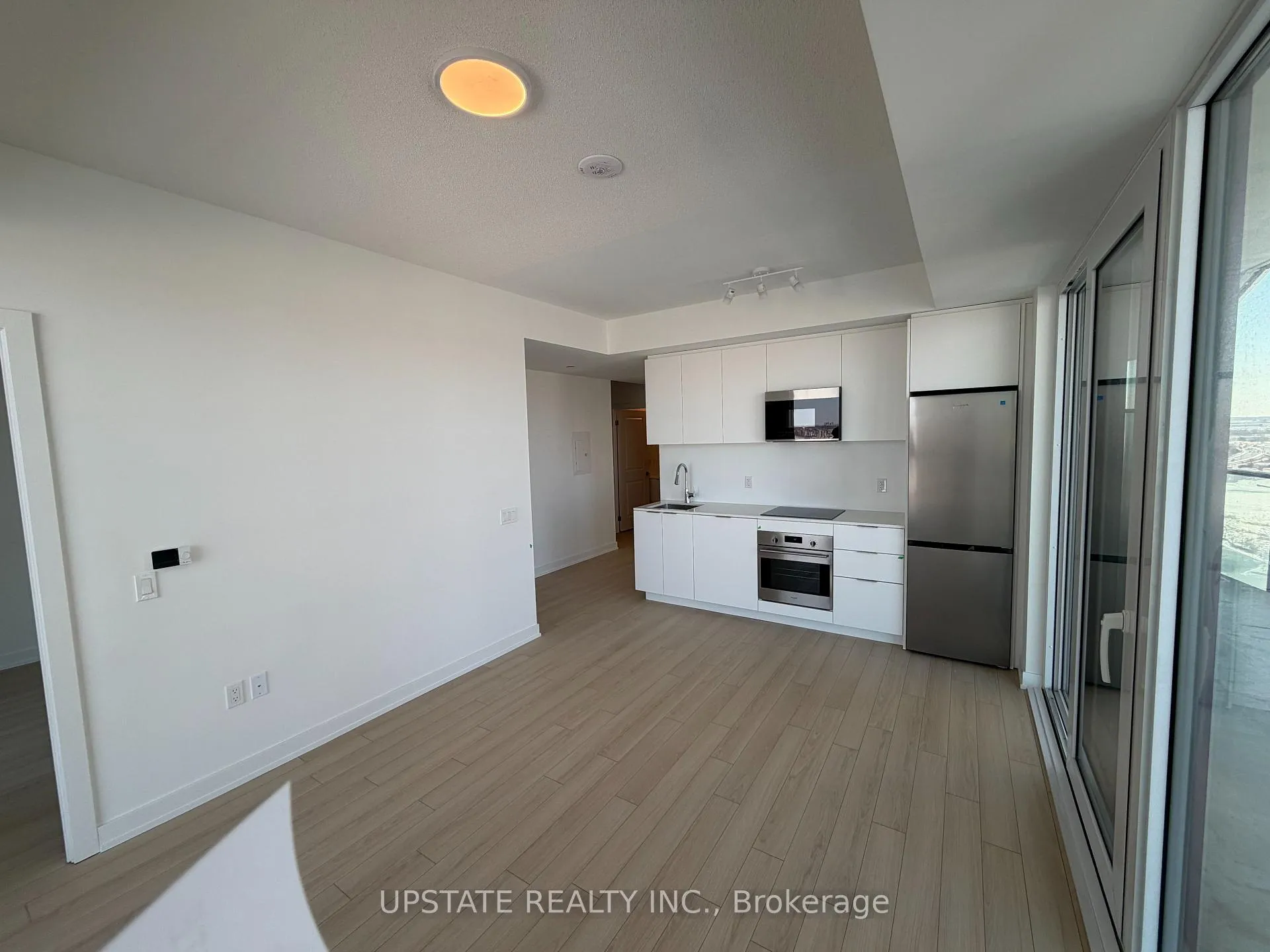 Photo 3 of Unit 1409, 15 Skyridge Drive, Brampton, Bram East — HOMEH