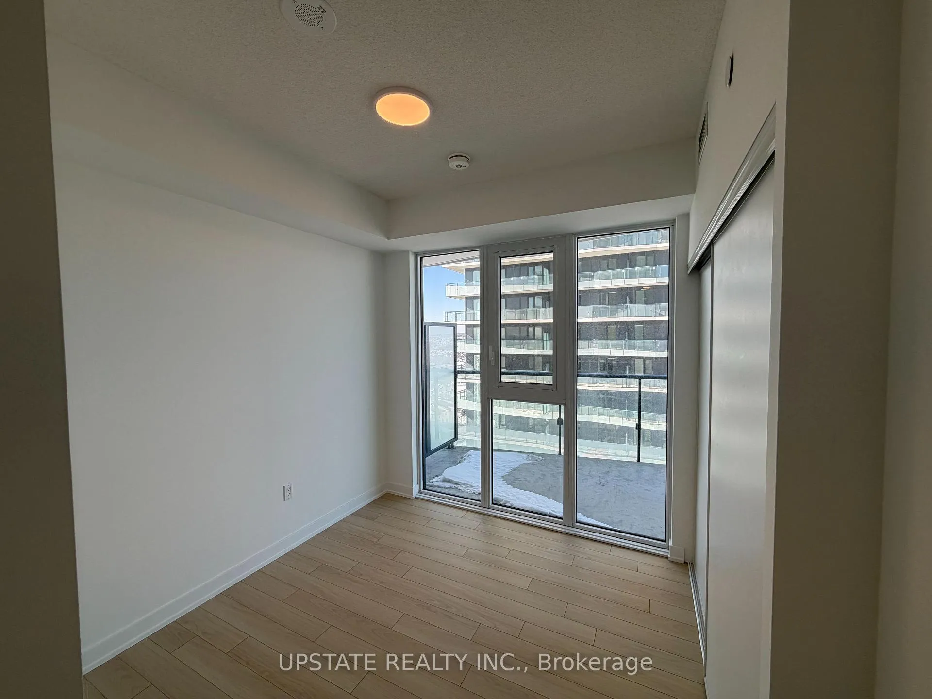 Photo 6 of Unit 1409, 15 Skyridge Drive, Brampton, Bram East — HOMEH