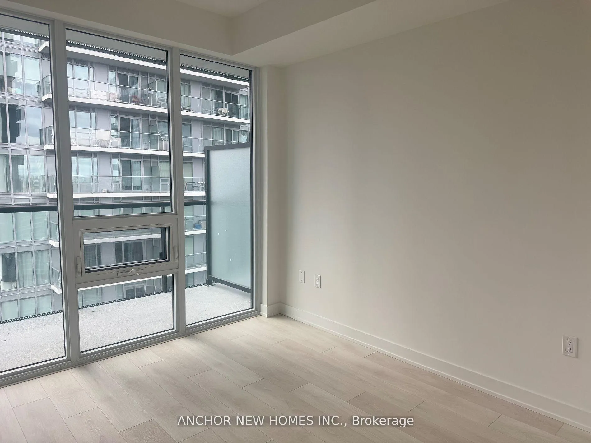 Photo 9 of Unit 2004S, 127 Broadway Avenue, Toronto, Mount Pleasant West — HOMEH