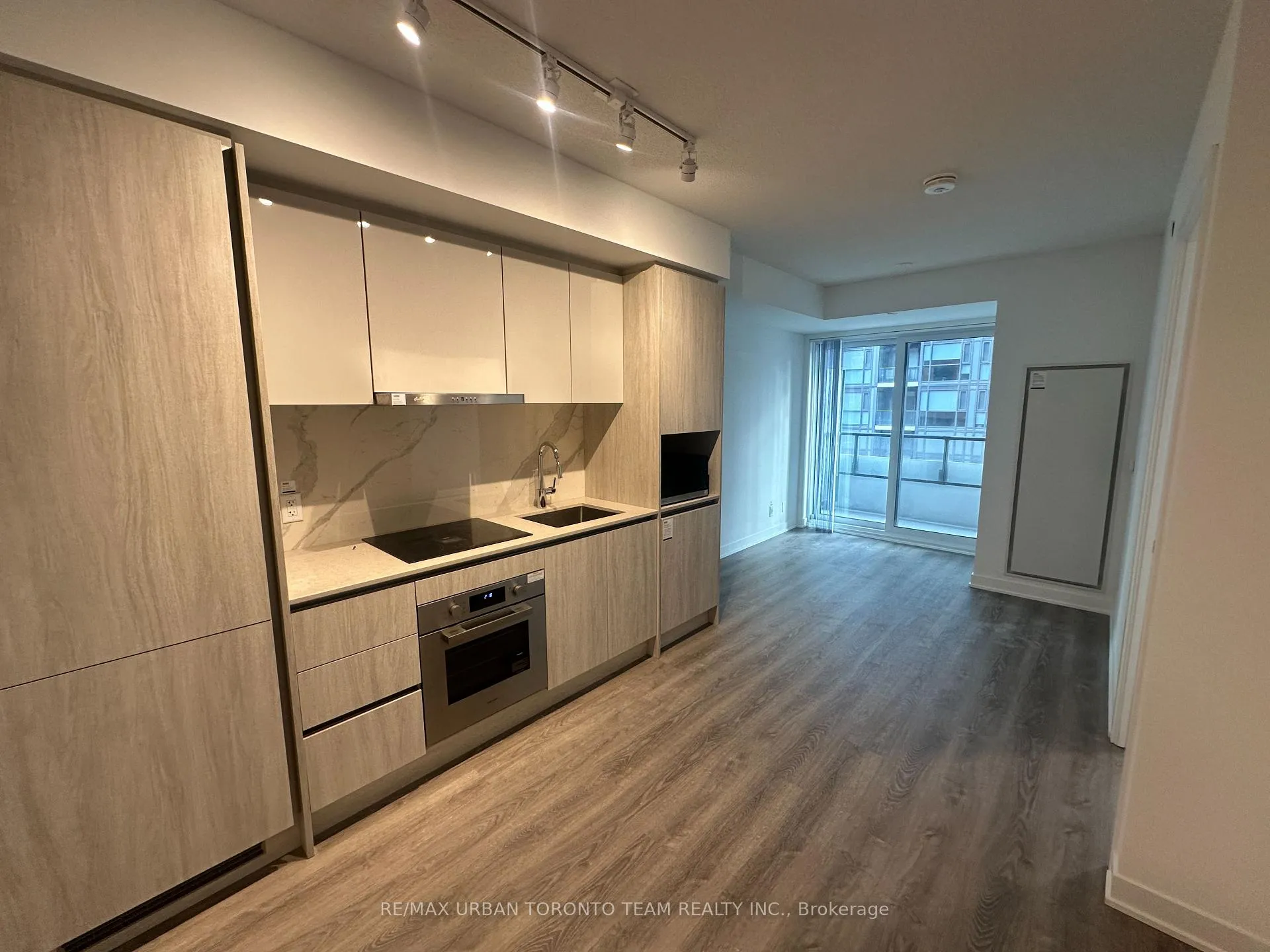 Photo 1 of Unit 609, 180 Front Street E, Toronto, Moss Park — HOMEH