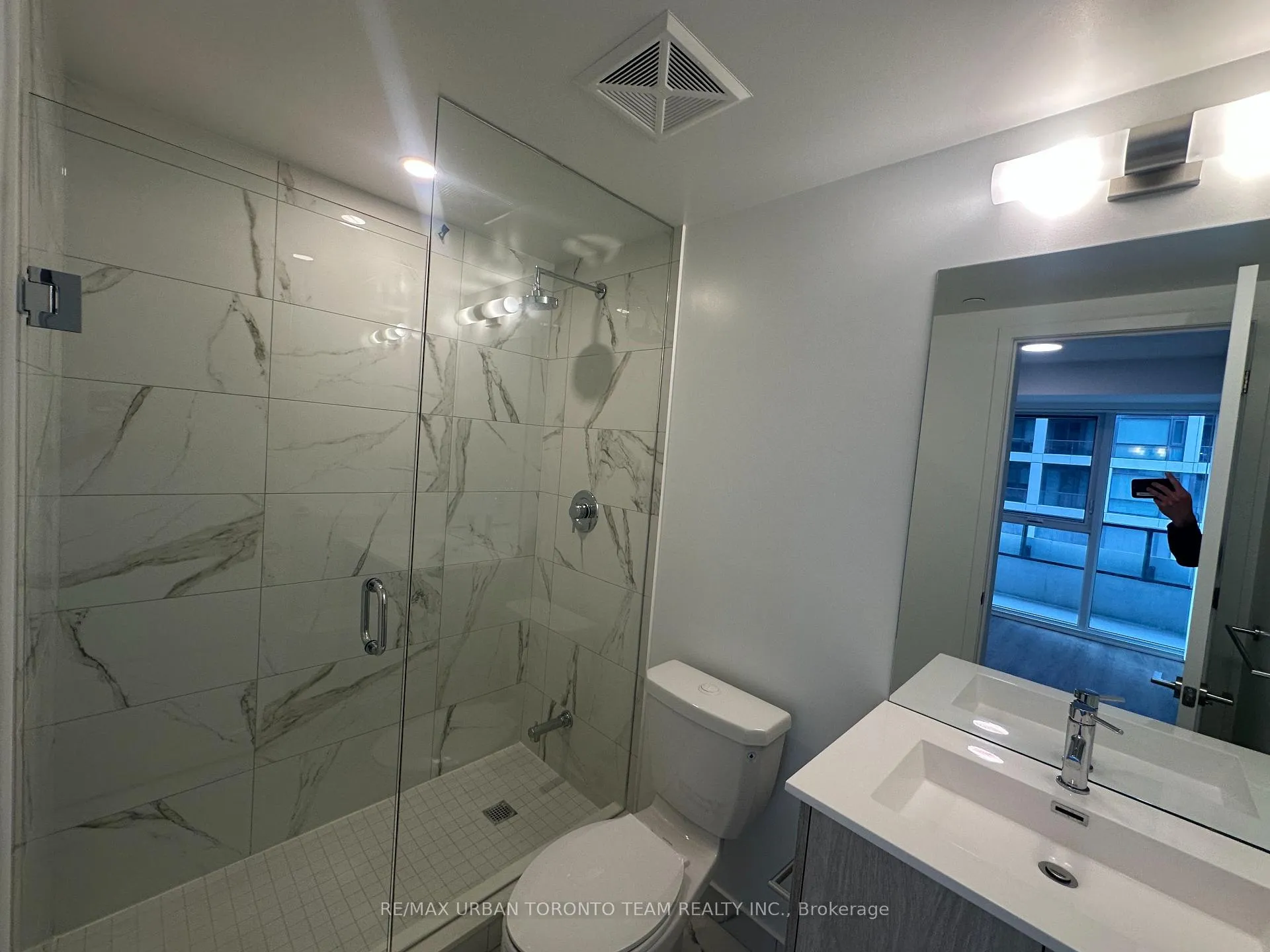 Photo 7 of Unit 609, 180 Front Street E, Toronto, Moss Park — HOMEH