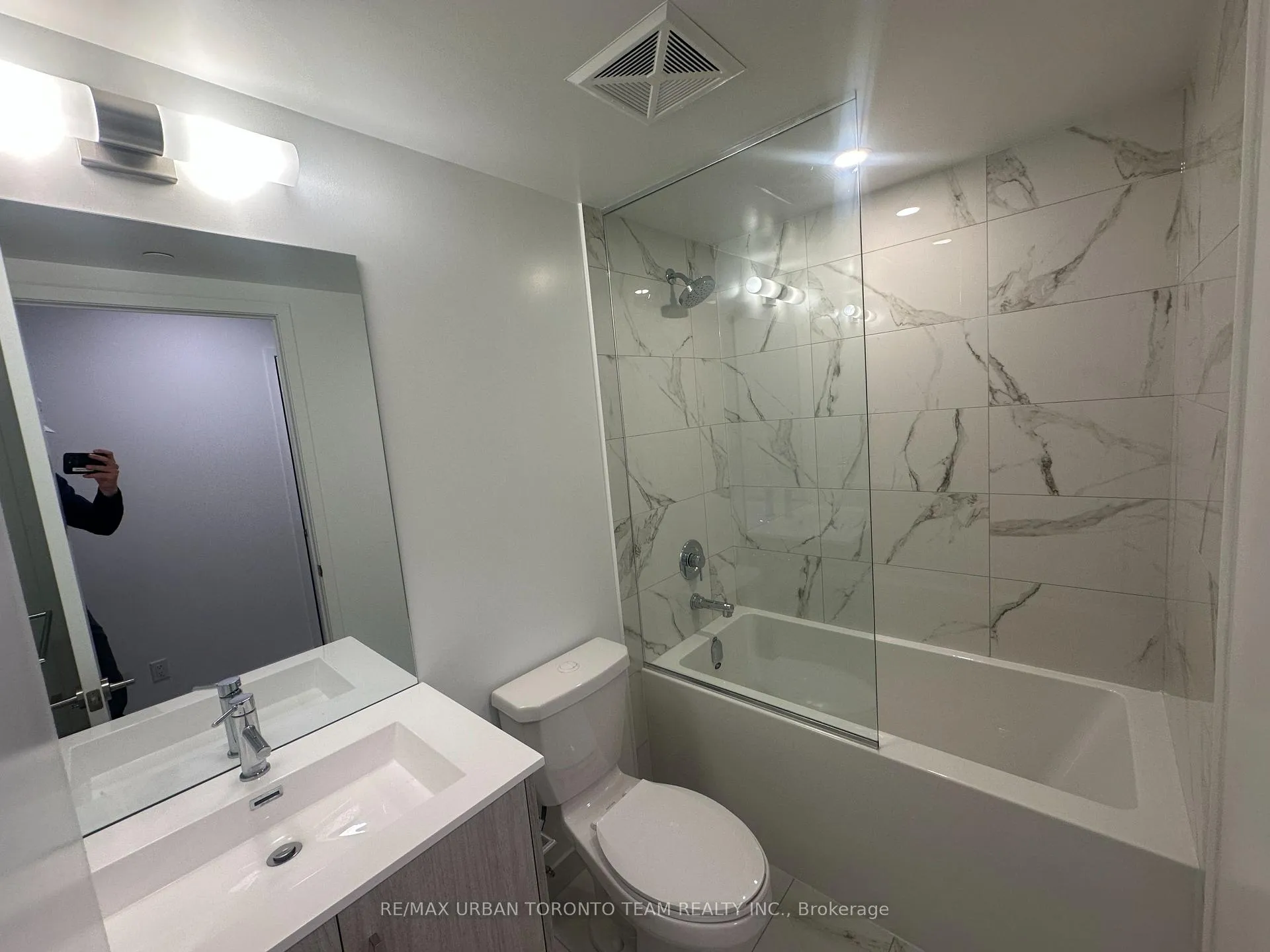 Photo 12 of Unit 609, 180 Front Street E, Toronto, Moss Park — HOMEH