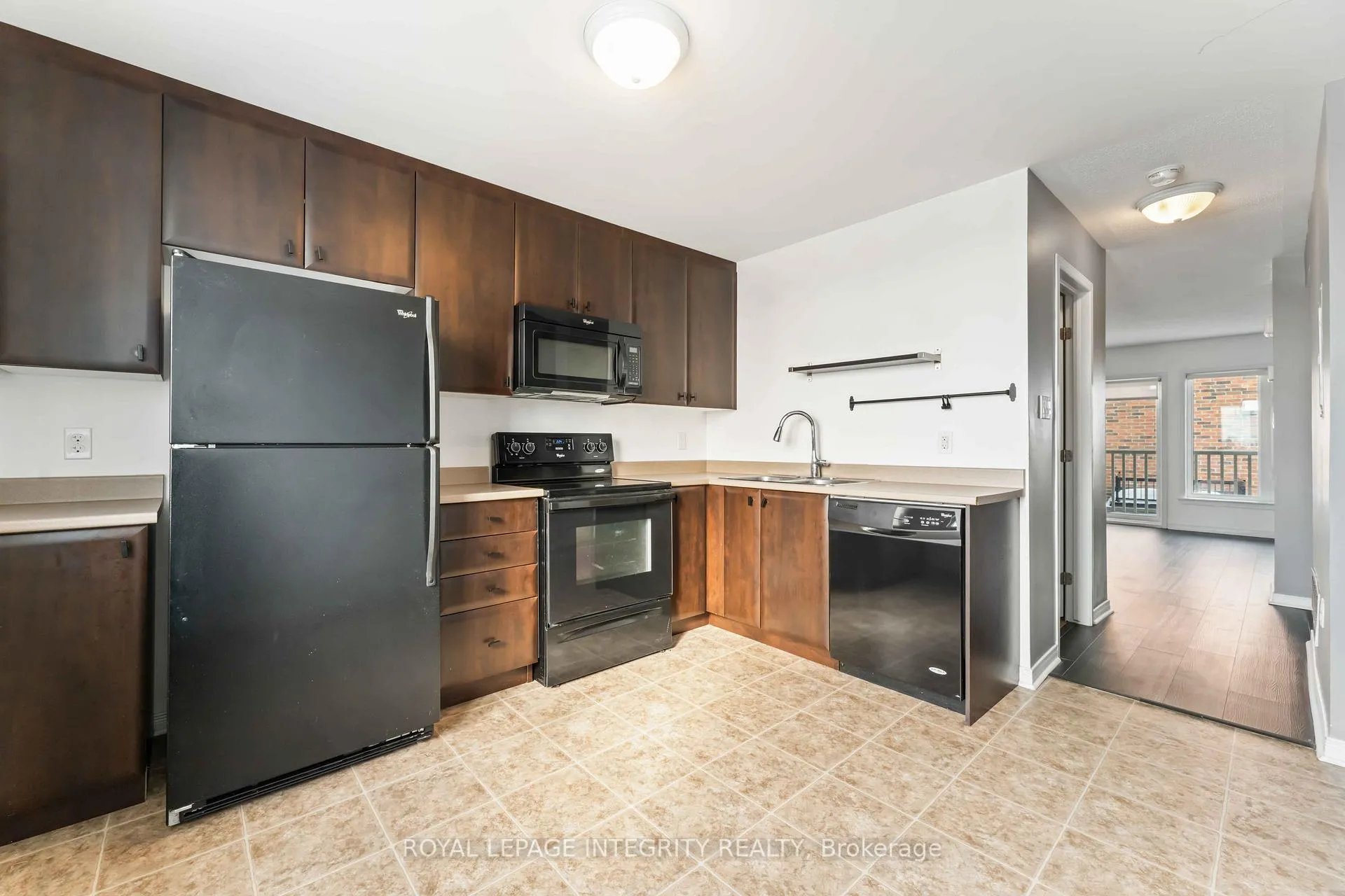 Photo 14 of 230 Shanly Private, Ottawa, Barrhaven - Stonebridge — HOMEH