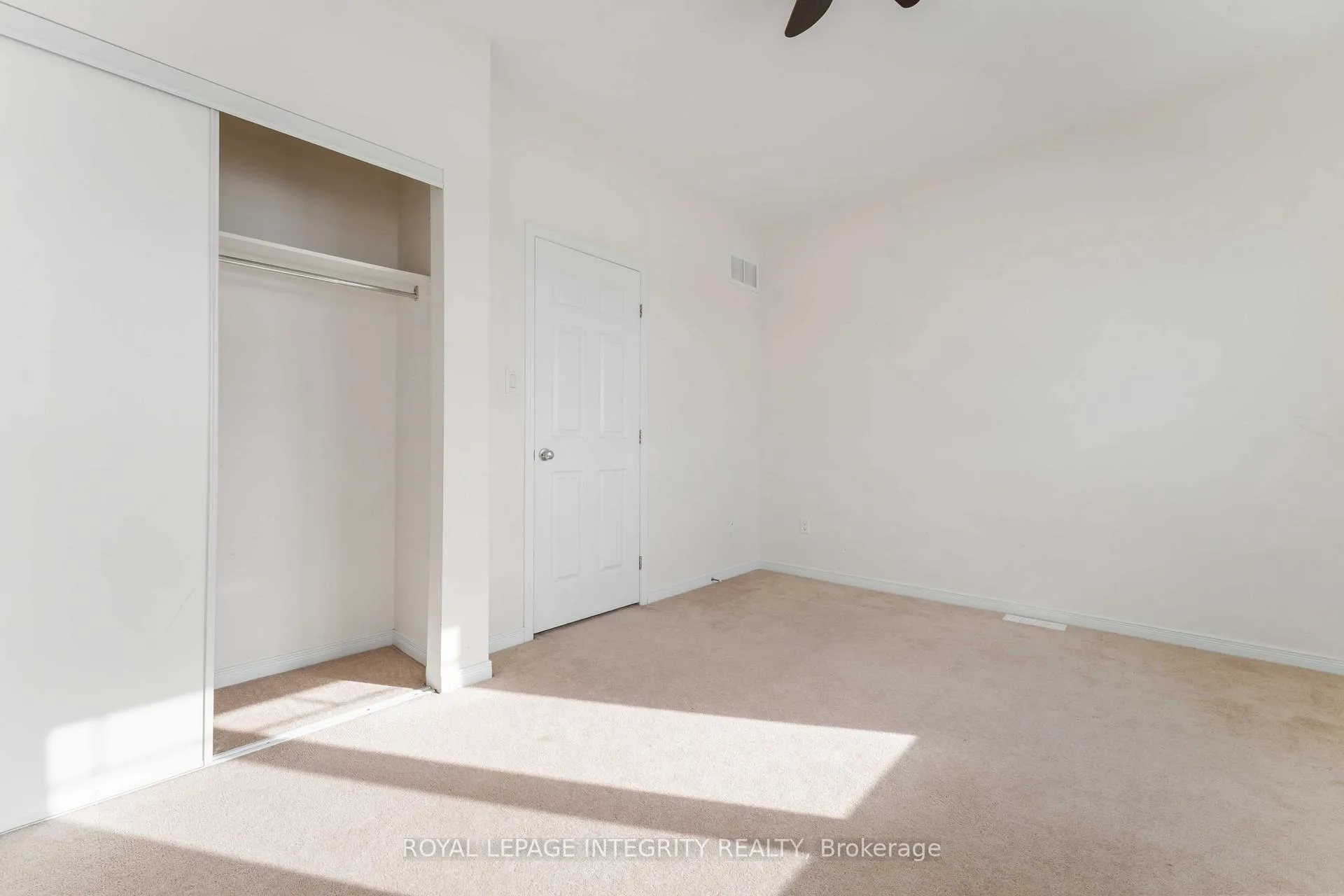 Photo 27 of 230 Shanly Private, Ottawa, Barrhaven - Stonebridge — HOMEH