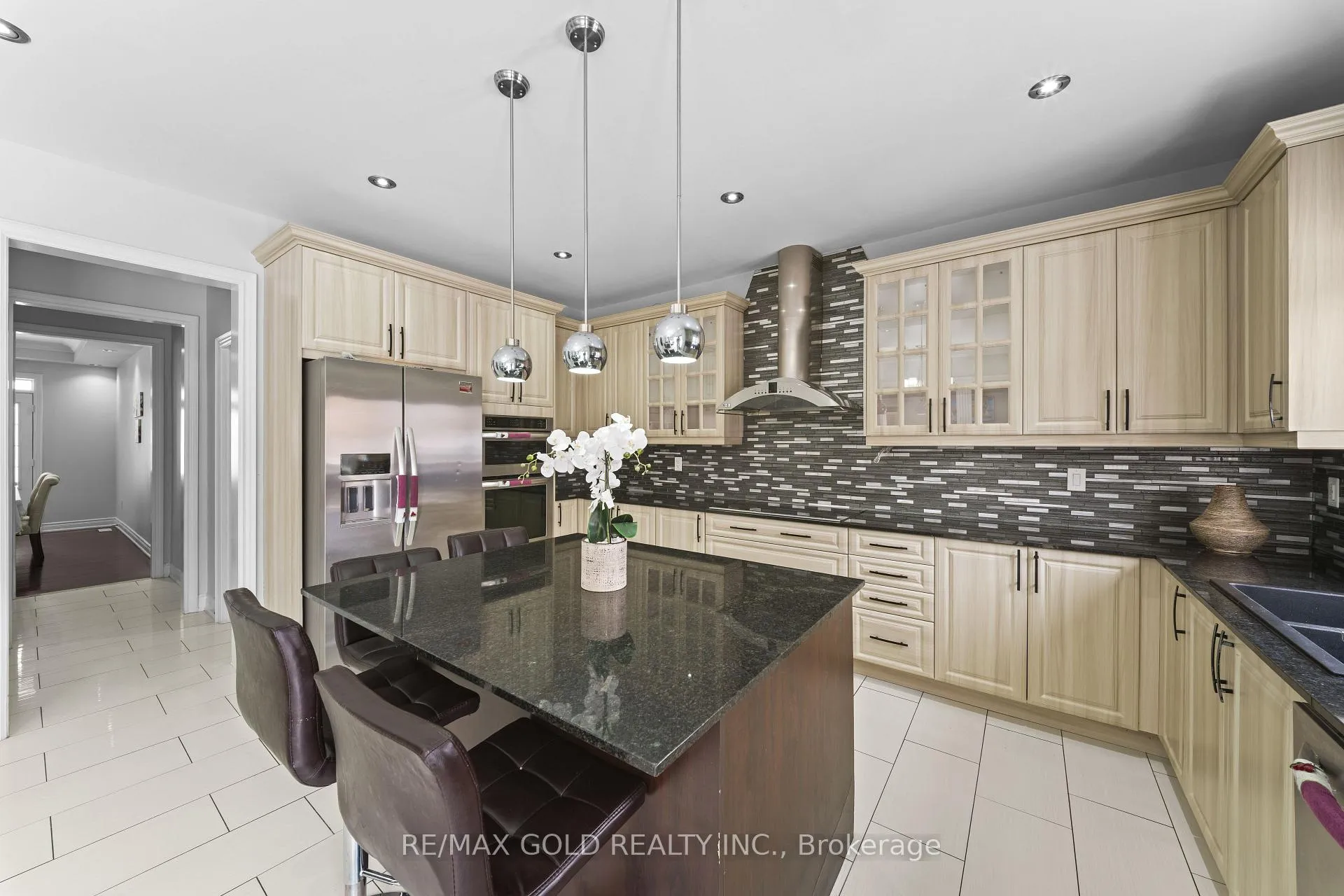 Photo 9 of 62 Bakersfield Road, Brampton, Vales of Castlemore — HOMEH
