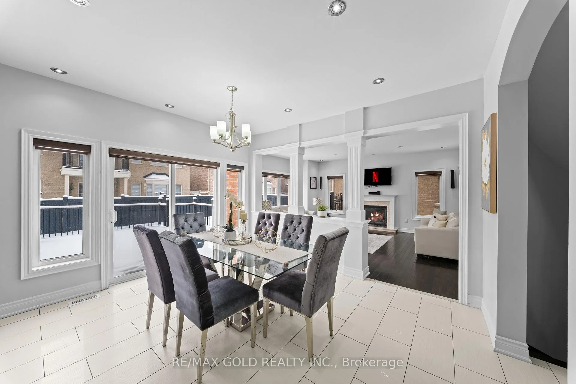 Photo 11 of 62 Bakersfield Road, Brampton, Vales of Castlemore — HOMEH