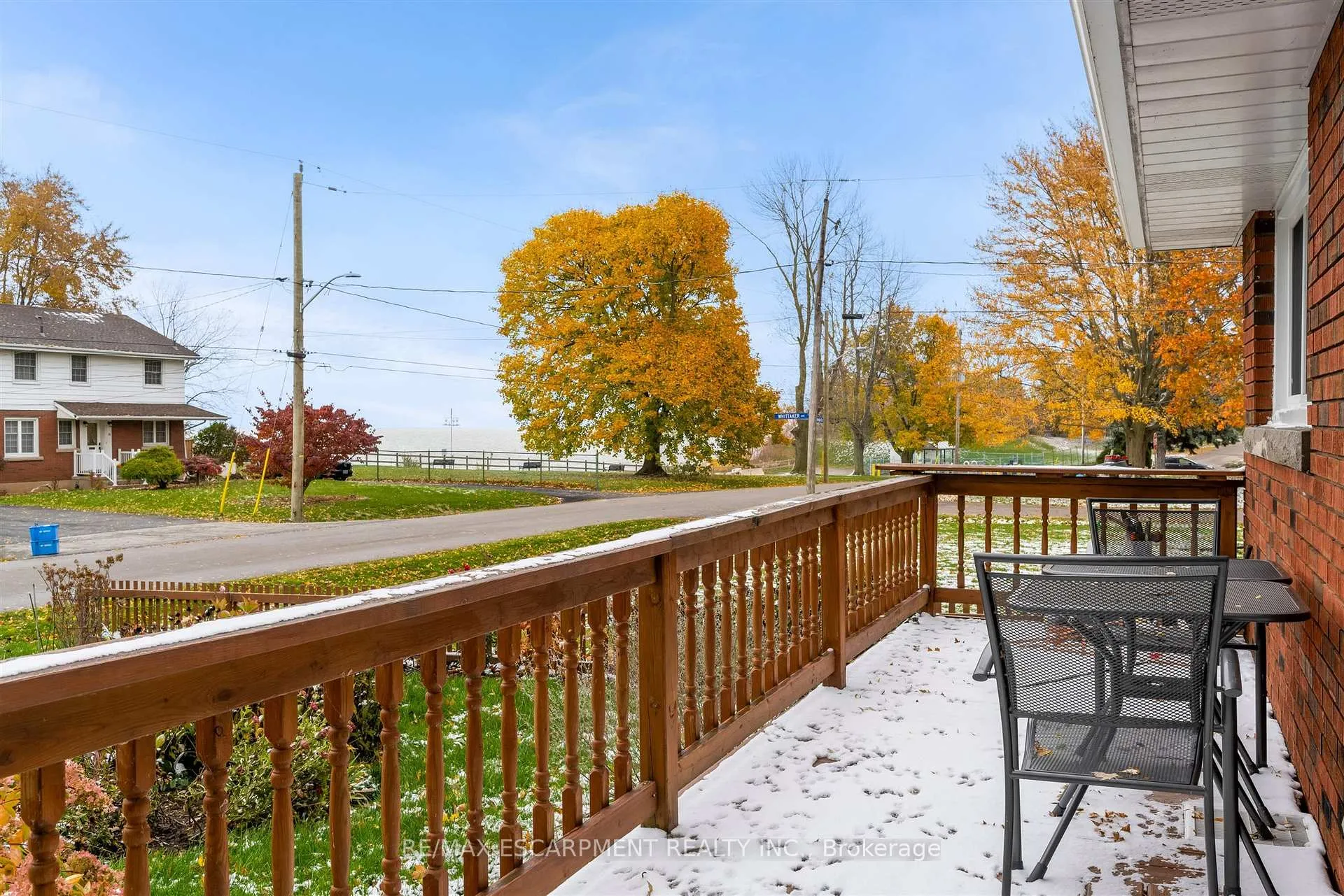 Photo 3 of 21 Lakeside Drive, Grimsby, Grimsby Beach — HOMEH