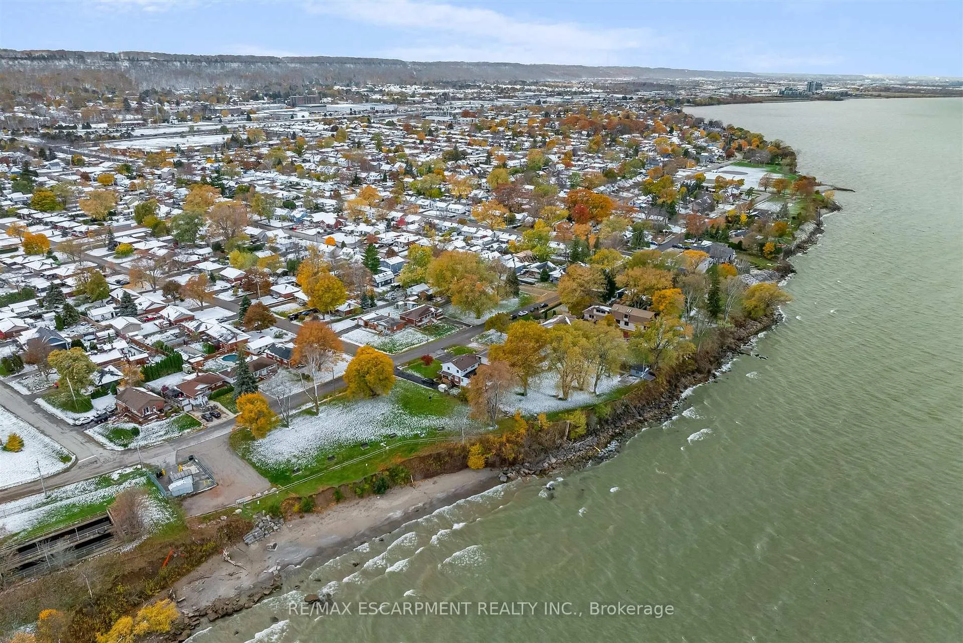 Photo 36 of 21 Lakeside Drive, Grimsby, Grimsby Beach — HOMEH