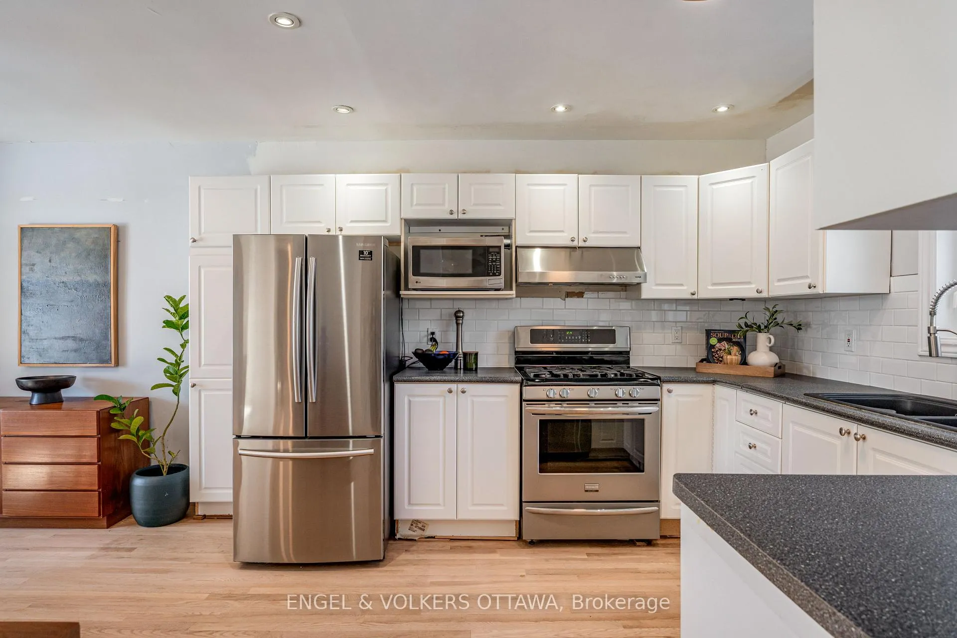 Photo 10 of 99 Glynn Avenue, Ottawa, Overbrook — HOMEH