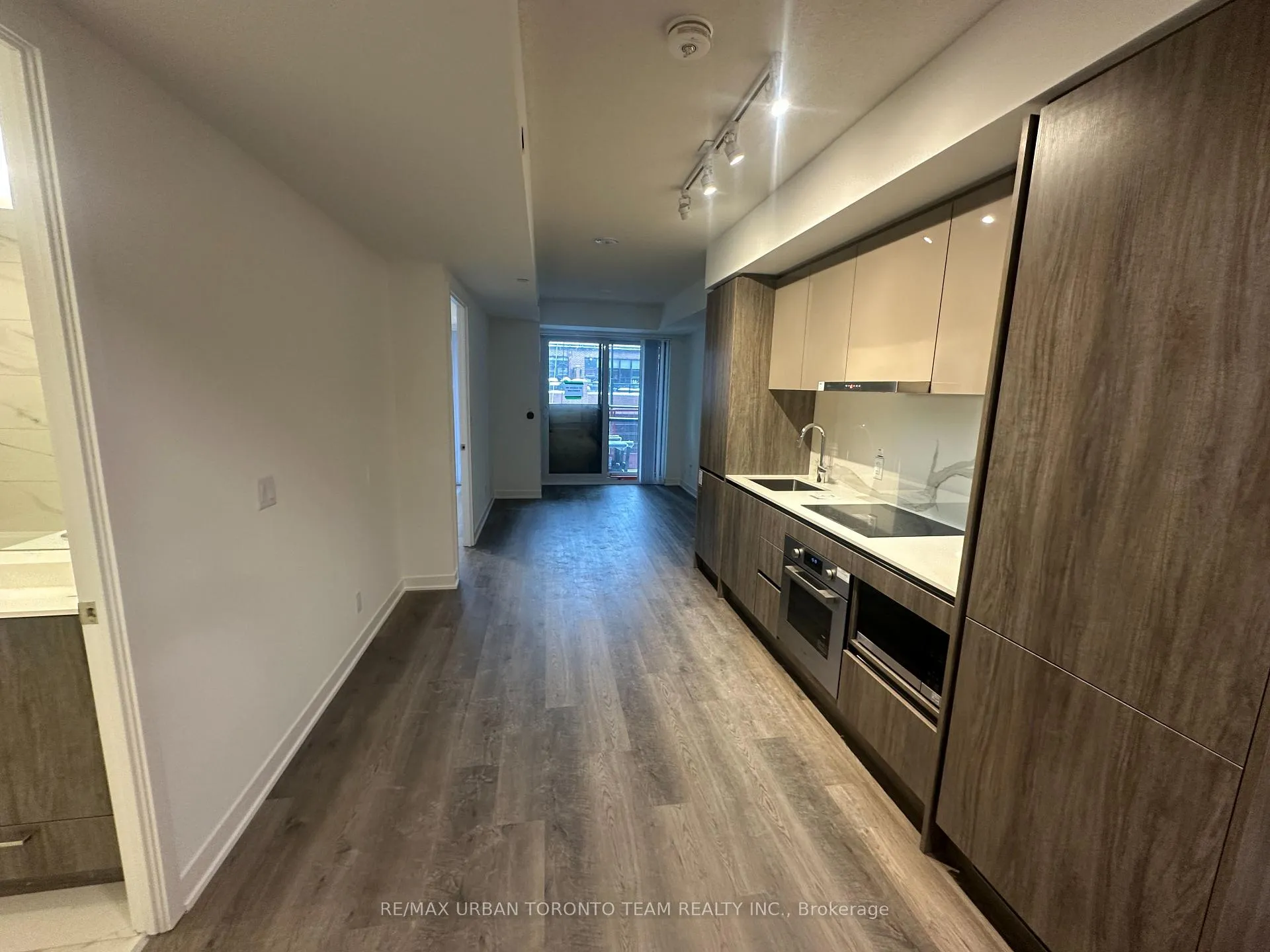 Photo 1 of Unit 702, 180 Front Street E, Toronto, Moss Park — HOMEH