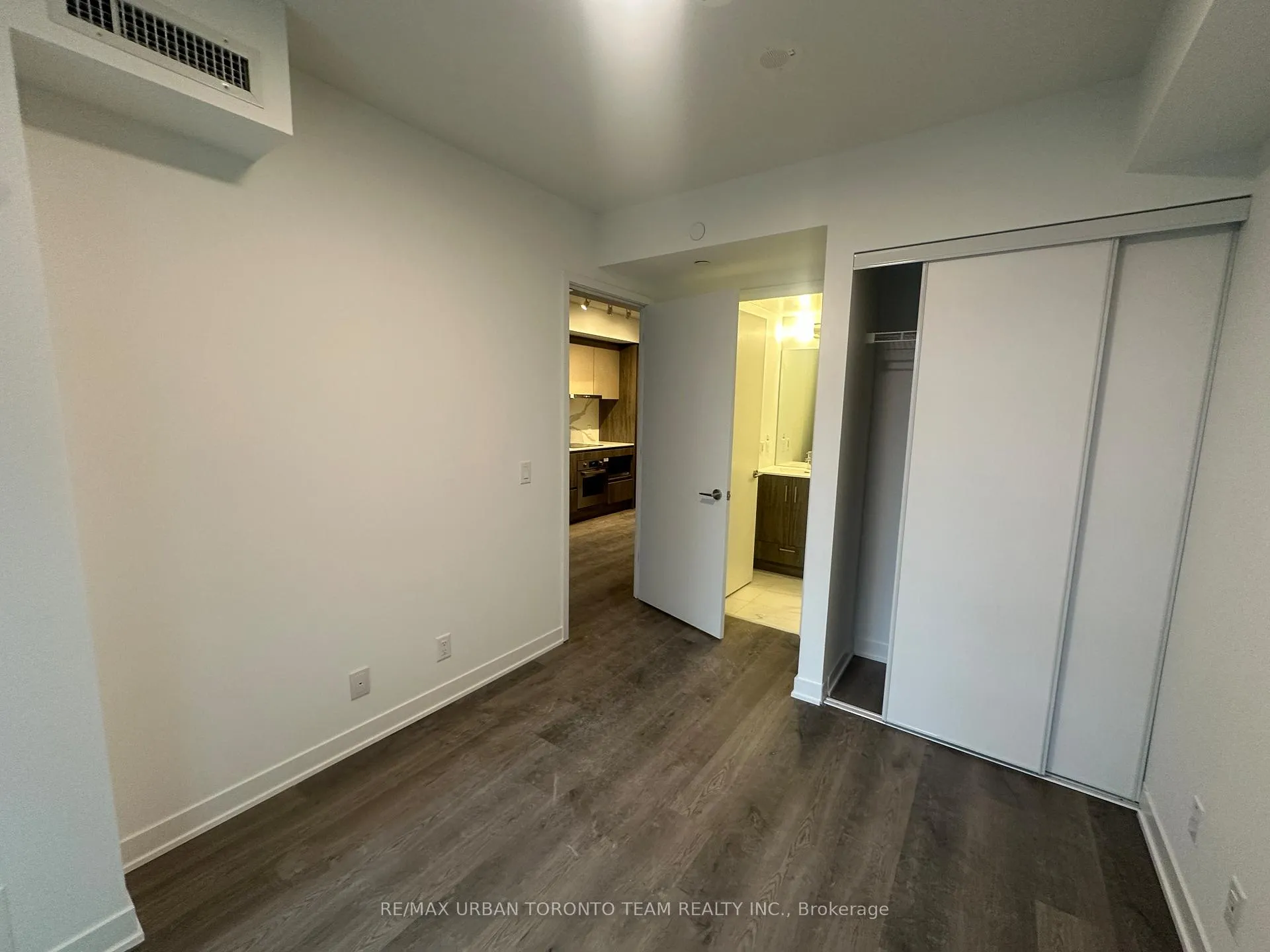 Photo 17 of Unit 702, 180 Front Street E, Toronto, Moss Park — HOMEH