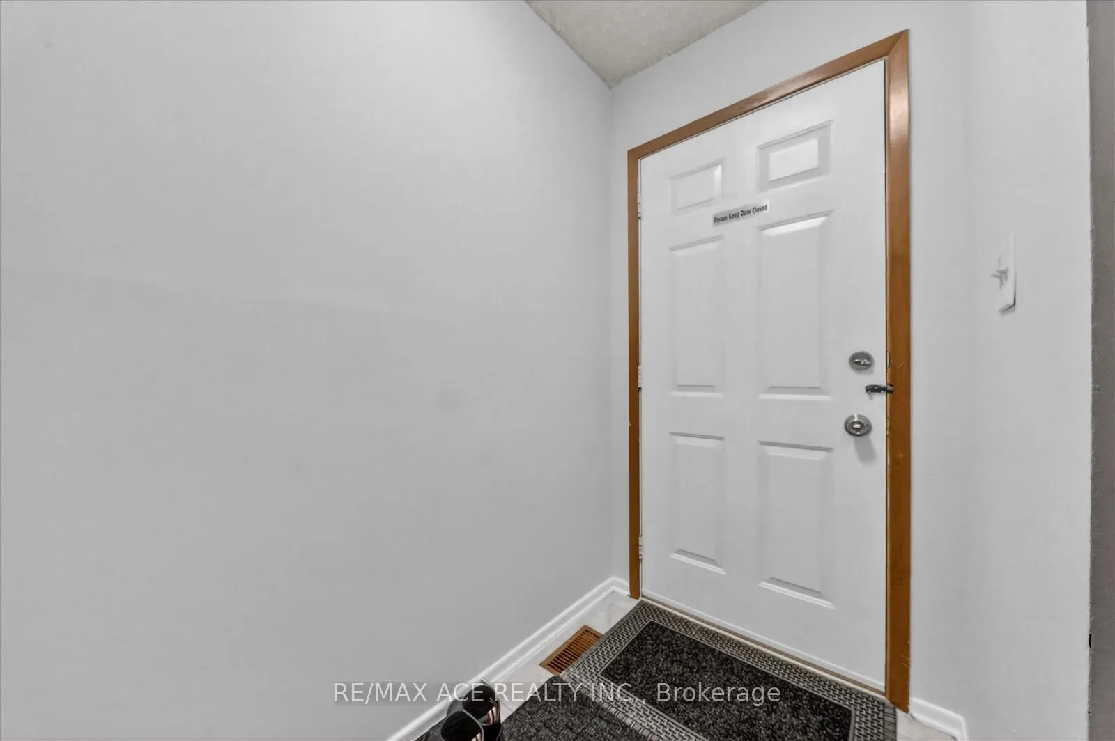 Photo 8 of 83 Ward Avenue, Hamilton, Ainslie Wood — HOMEH
