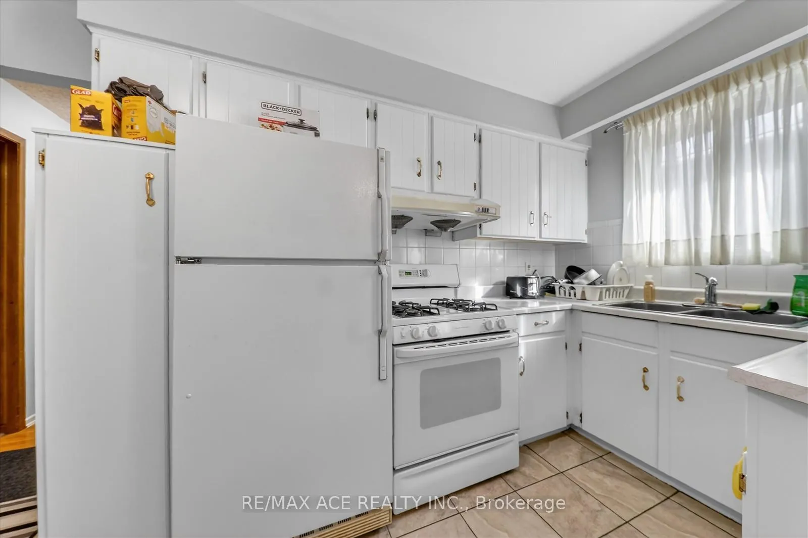 Photo 14 of 83 Ward Avenue, Hamilton, Ainslie Wood — HOMEH