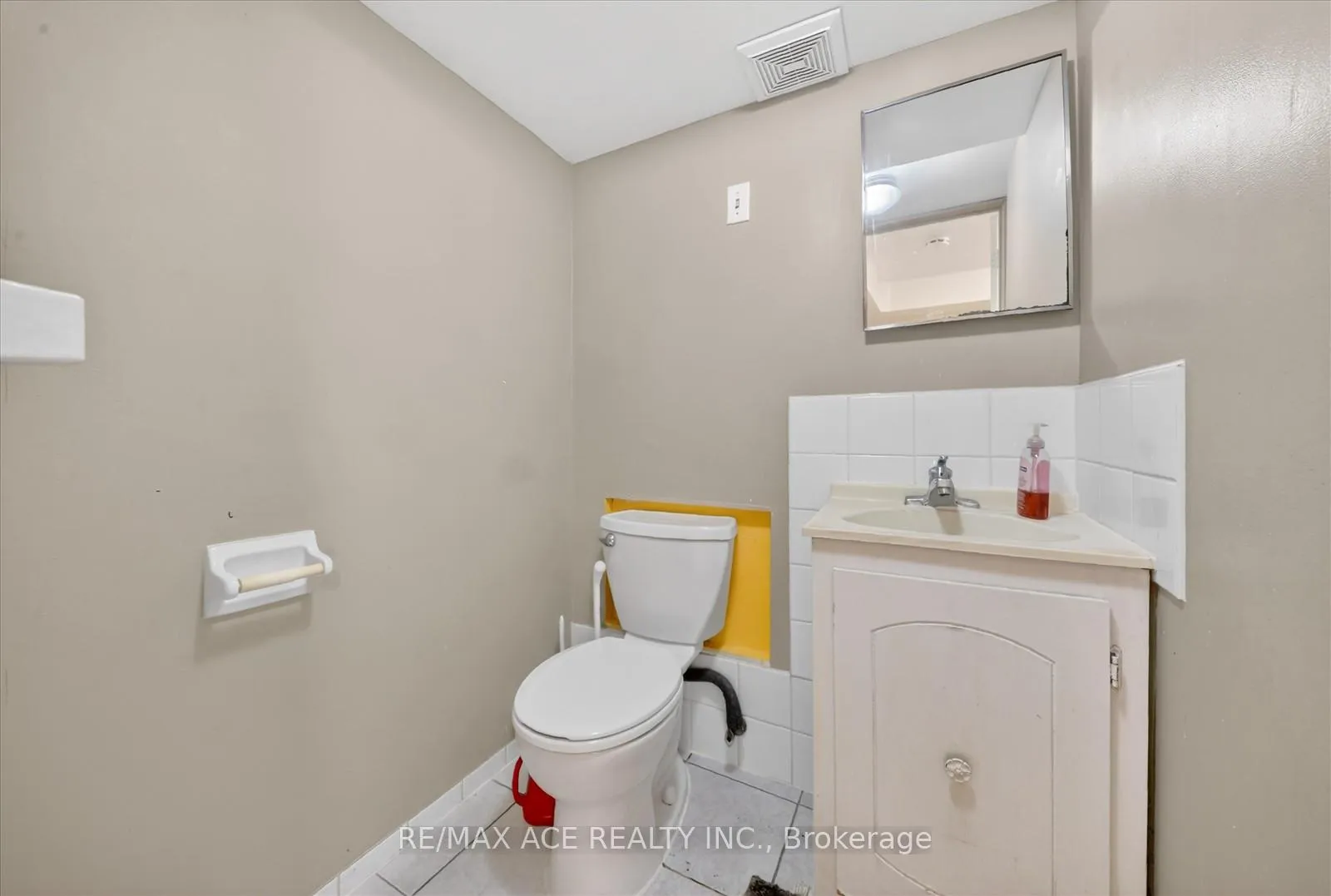 Photo 36 of 83 Ward Avenue, Hamilton, Ainslie Wood — HOMEH