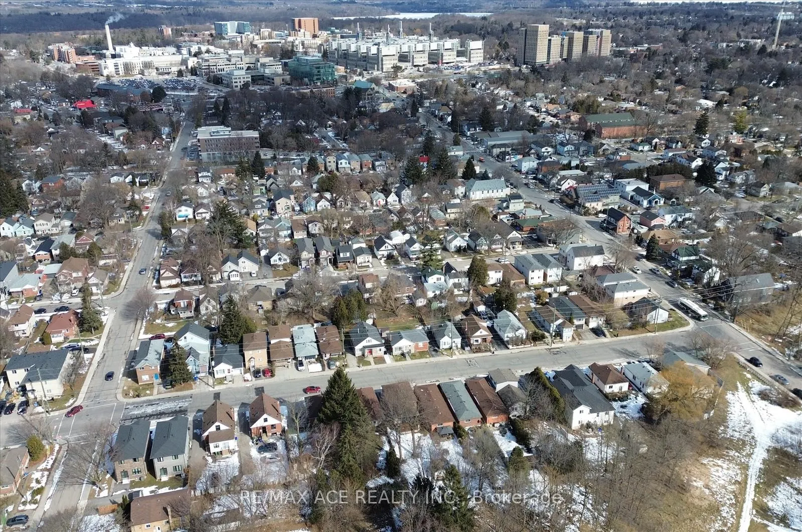 Photo 45 of 83 Ward Avenue, Hamilton, Ainslie Wood — HOMEH