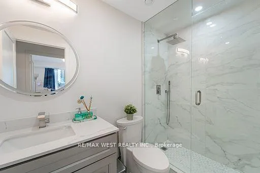 Photo 28 of Unit 1122, 70 Roehampton Avenue, Toronto, Mount Pleasant West — HOMEH