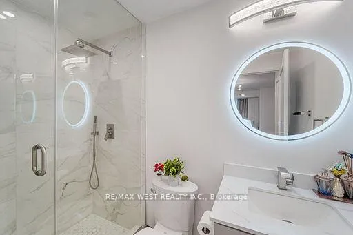 Photo 29 of Unit 1122, 70 Roehampton Avenue, Toronto, Mount Pleasant West — HOMEH