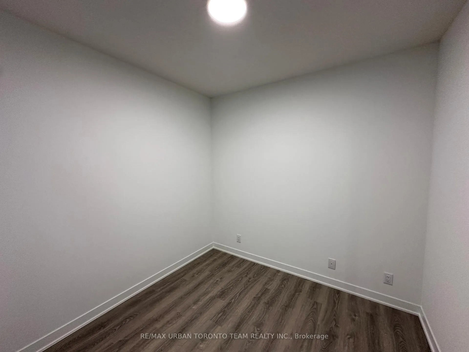 Photo 4 of Unit 608, 180 Front Street E, Toronto, Moss Park — HOMEH