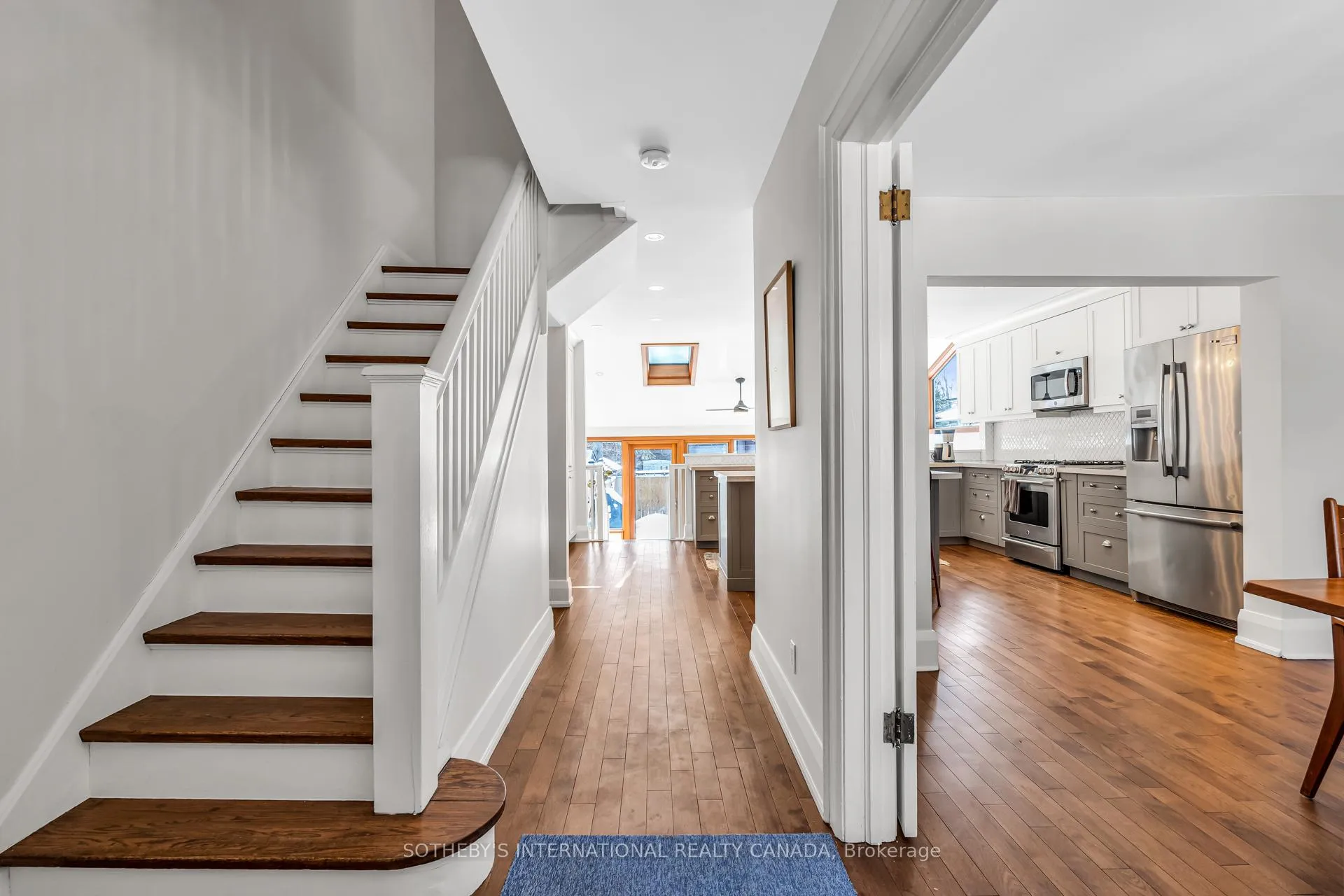 Photo 6 of 15 Avion Avenue, Toronto, The Beaches — HOMEH