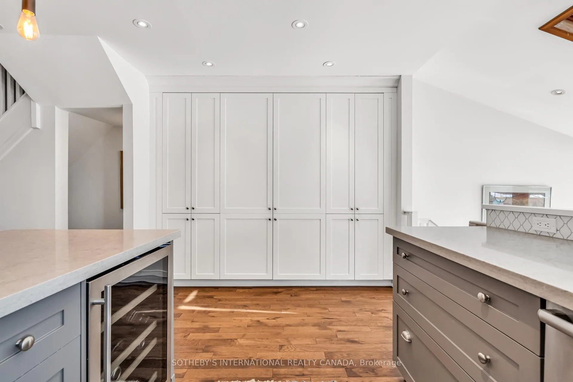 Photo 18 of 15 Avion Avenue, Toronto, The Beaches — HOMEH