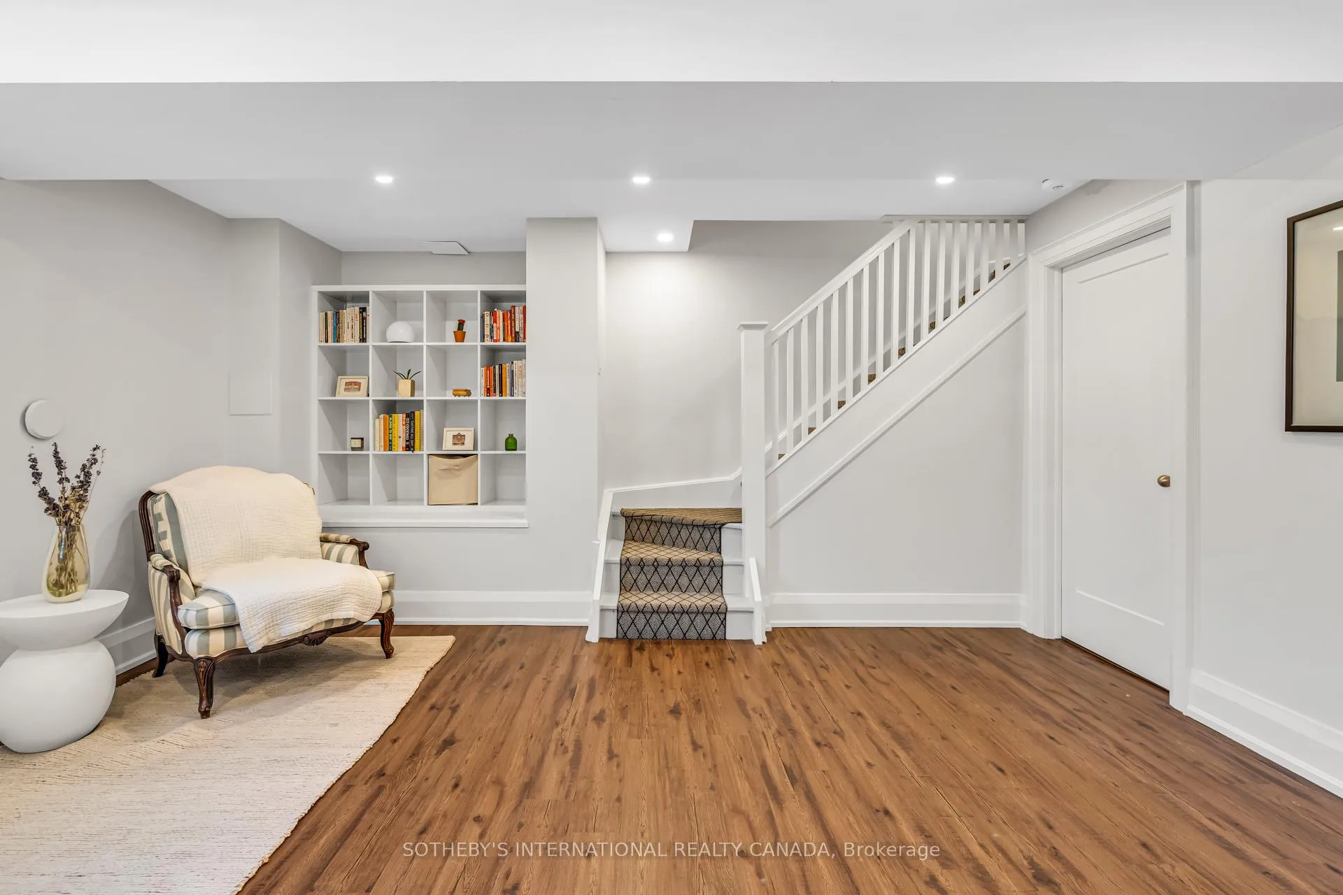 Photo 34 of 15 Avion Avenue, Toronto, The Beaches — HOMEH