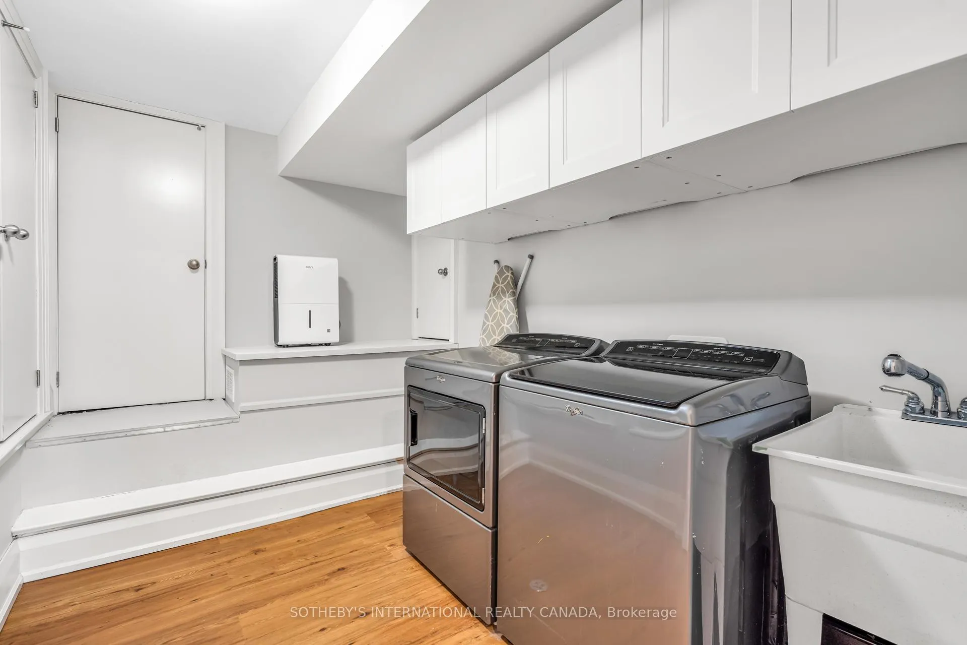 Photo 36 of 15 Avion Avenue, Toronto, The Beaches — HOMEH