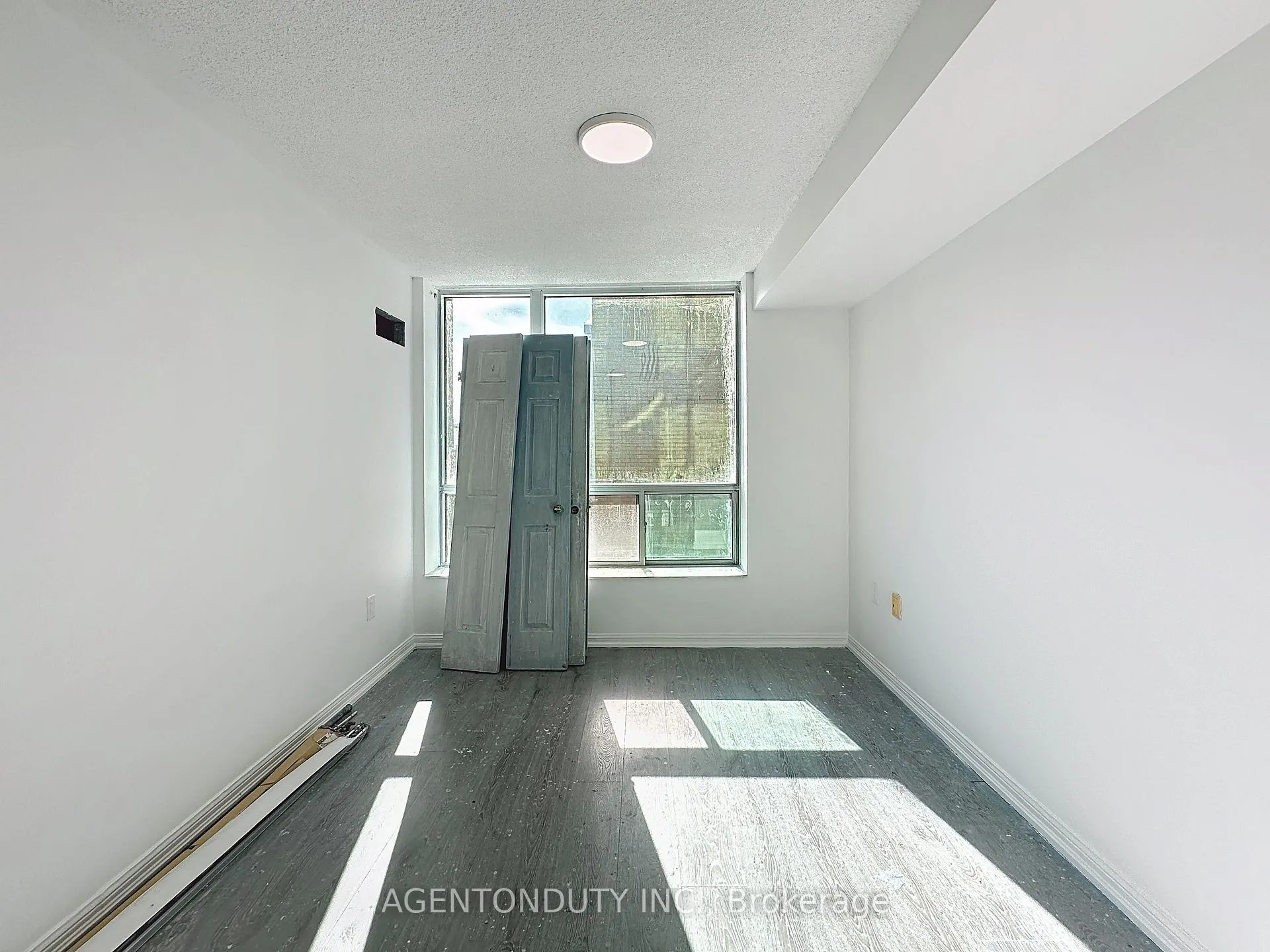 Photo 25 of Unit 712, 109 Front Street E, Toronto, Waterfront Communities — HOMEH